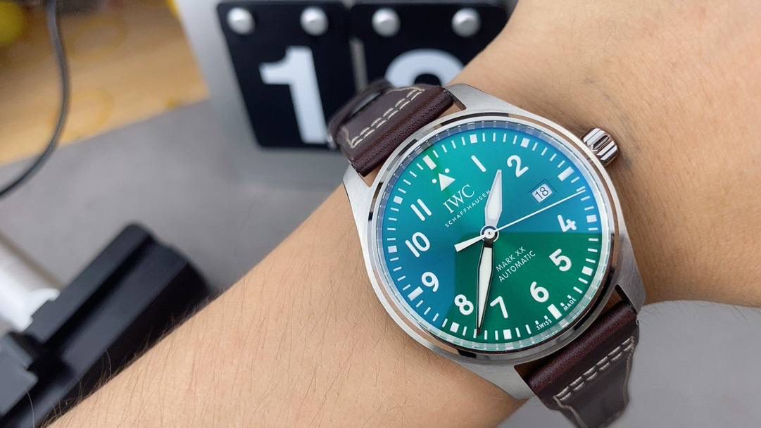 IWC 马克二十快拆版本绿面✔️