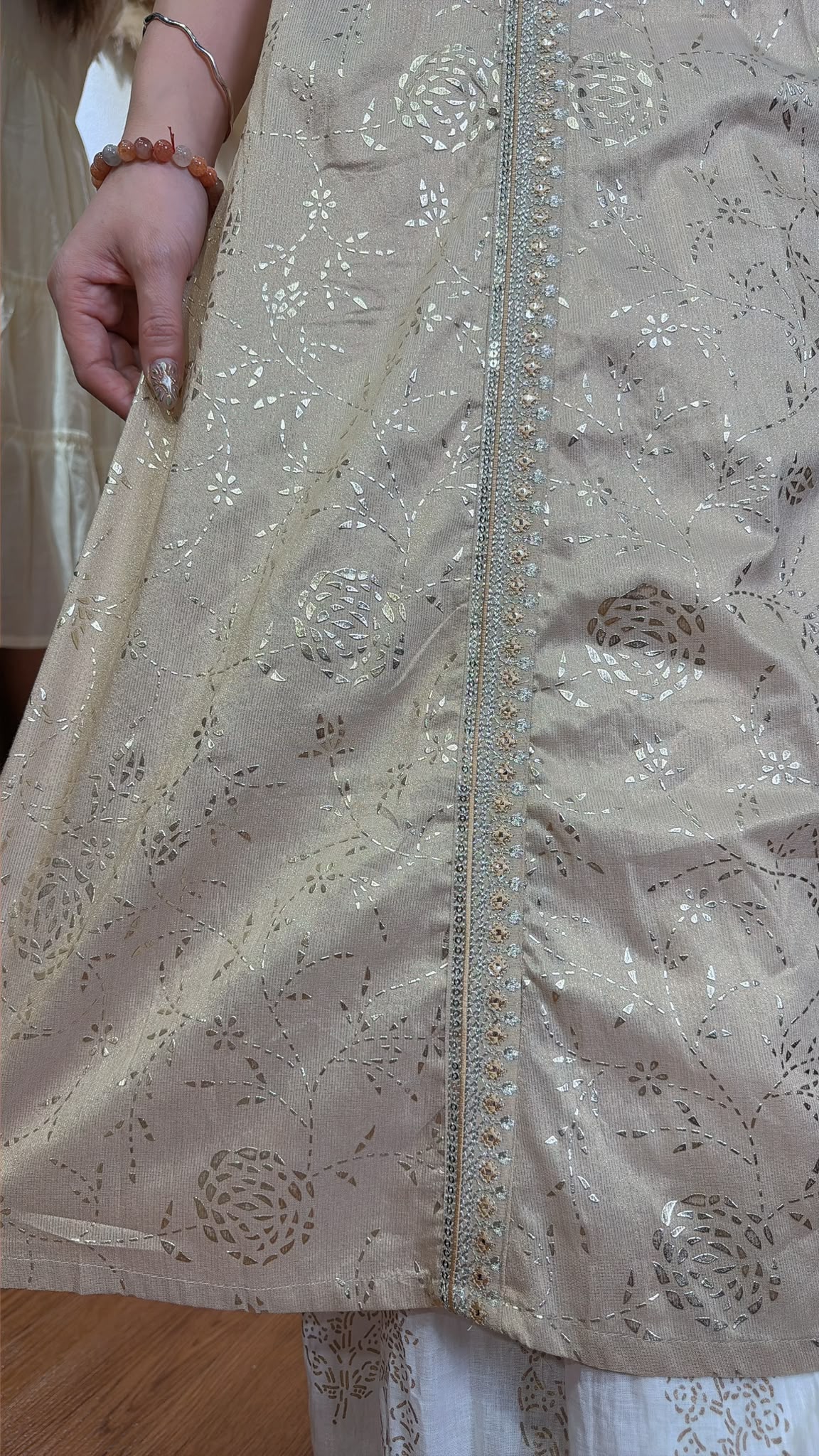 2880 Champagne Bling Bling OP 42.5"
