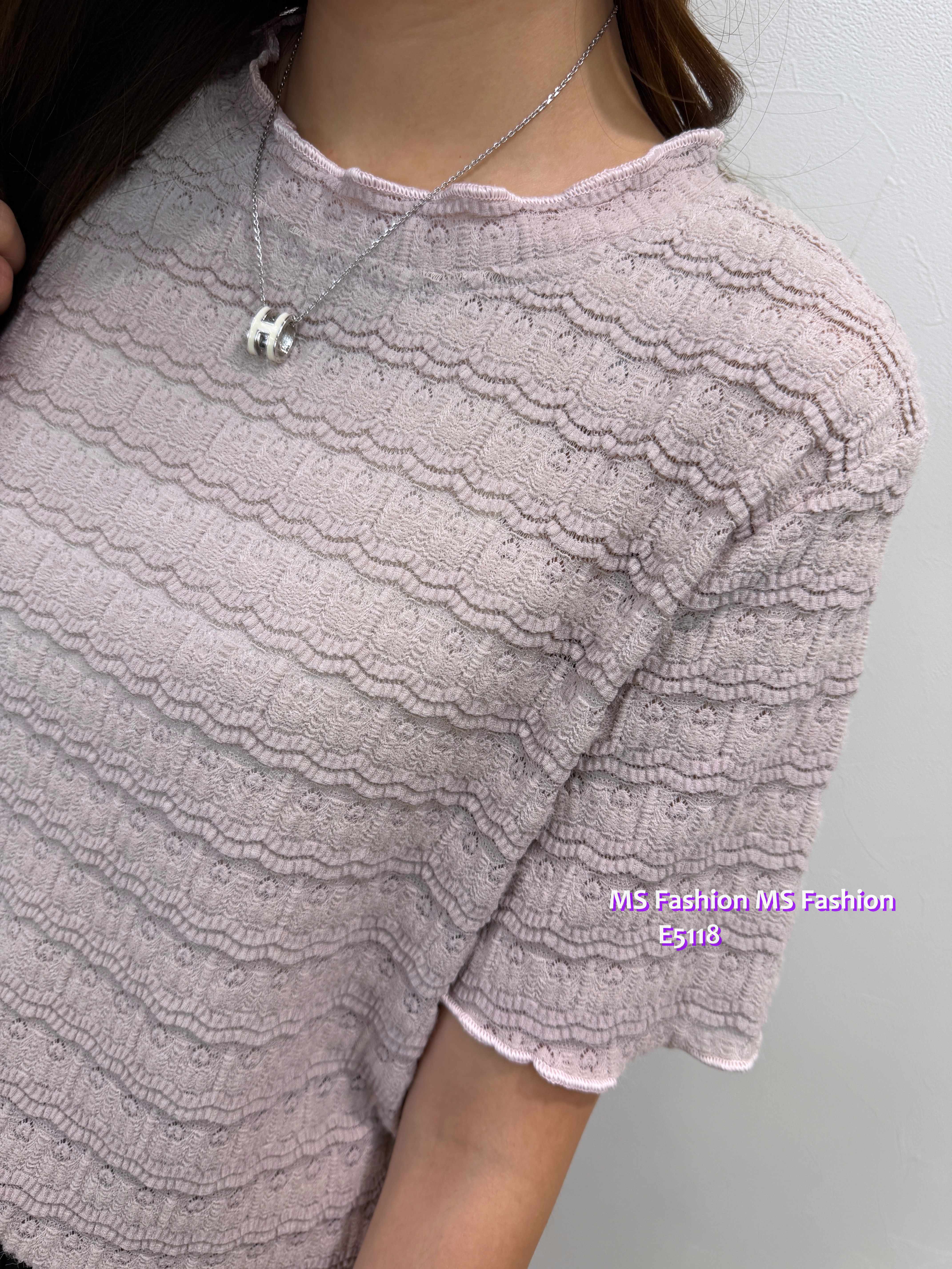 E5118 波浪橫紋top