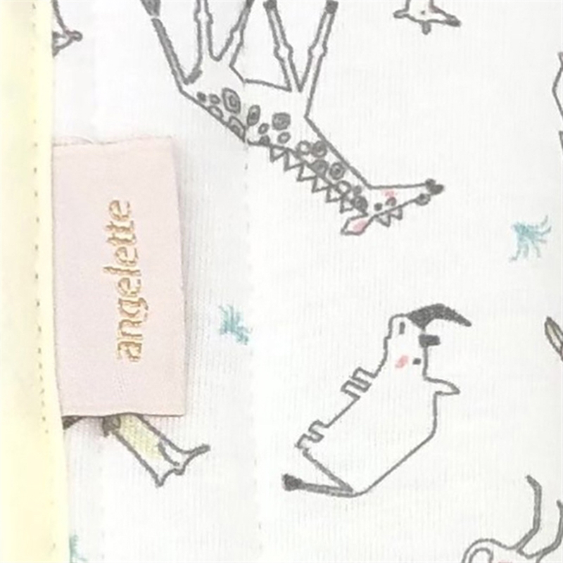 🈹特價🇯🇵預訂 日本直送🇯🇵Angelette動物印花孭帶咬巾肩巾