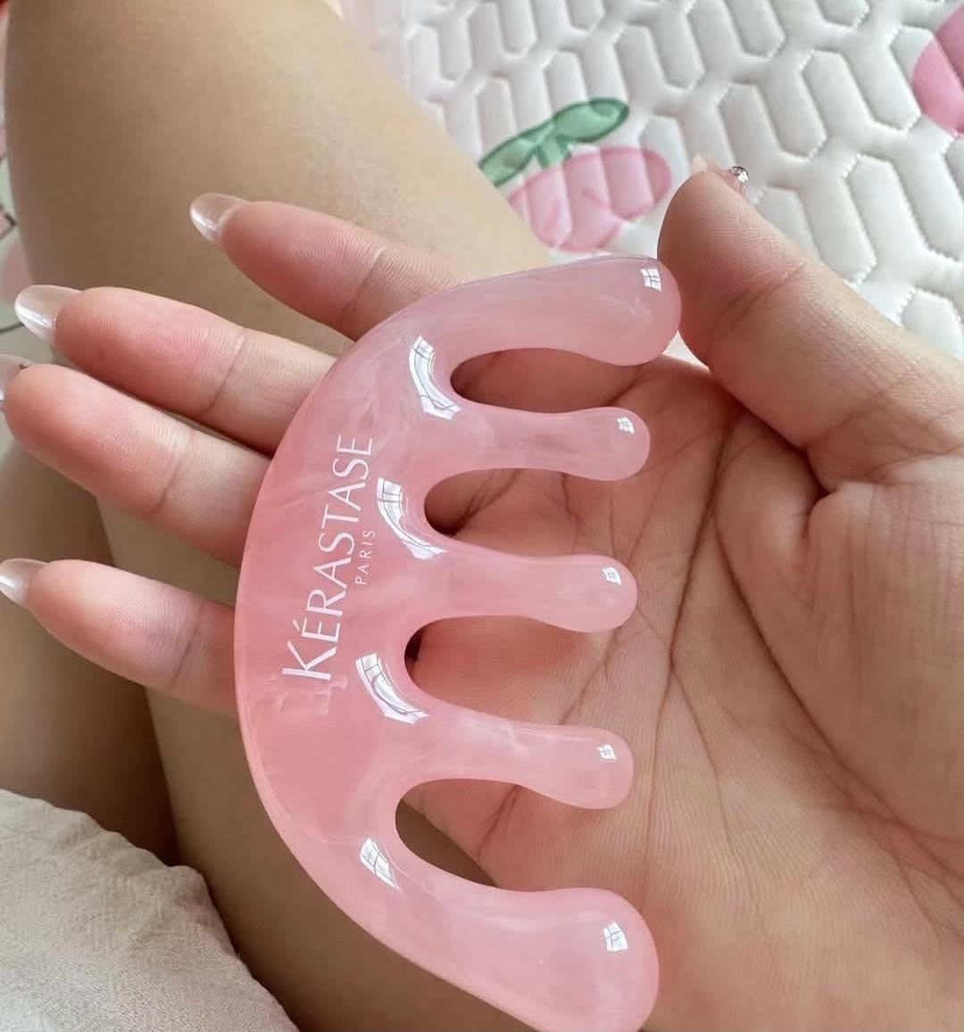 🌸KÉRASTASE 卡詩 粉色頭皮經絡按摩梳