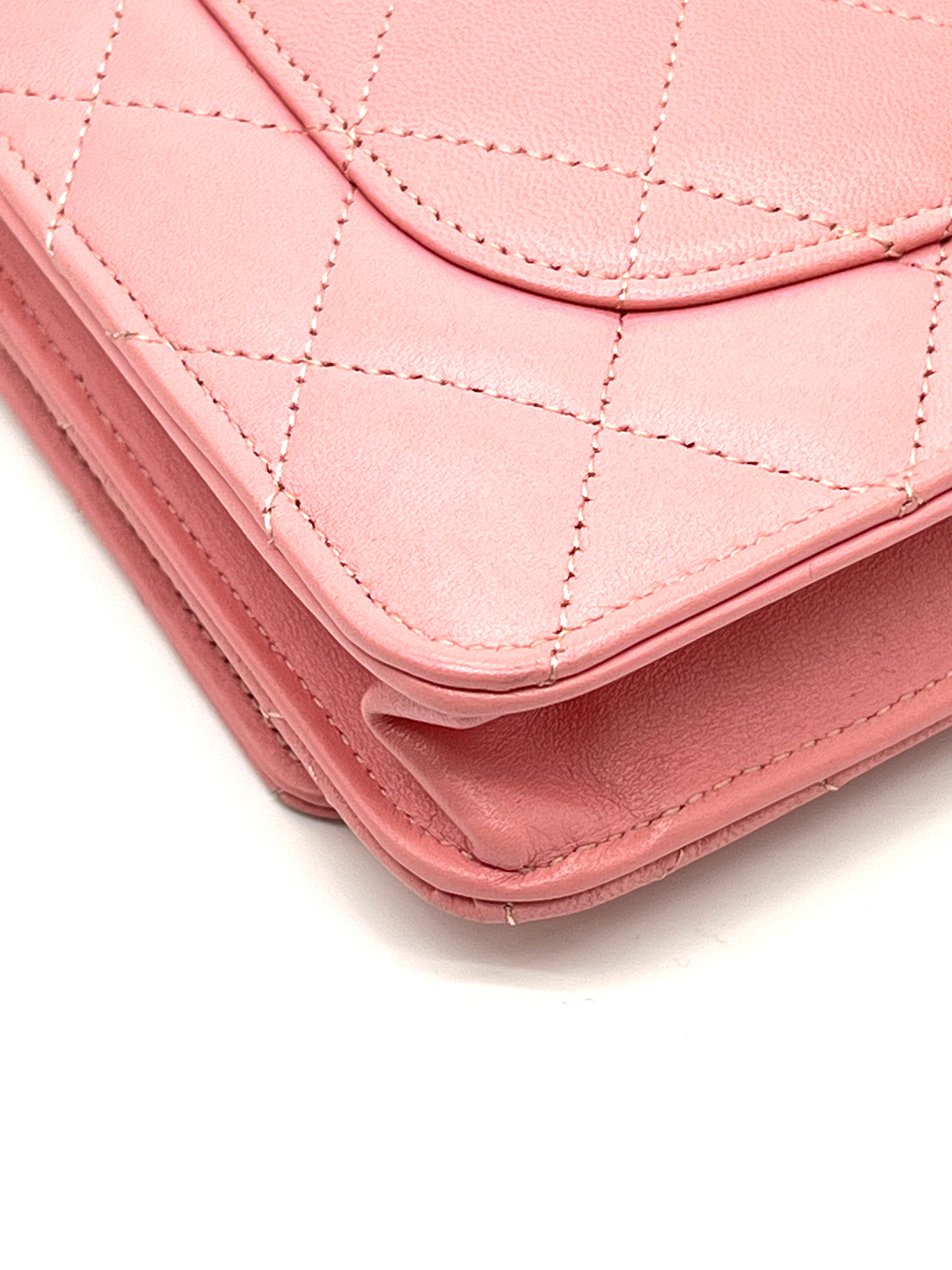 Pre-Owned CHANEL Matelasse Caviar WOC / Product Code: 26042210