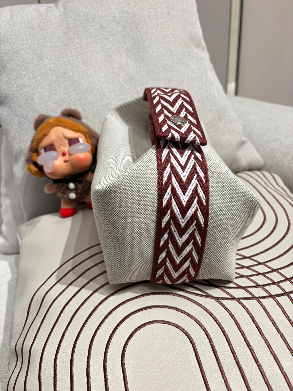 全新 Hermes Bride A Brac PM 飯盒包，新款織帶 100%Authentic,unused  