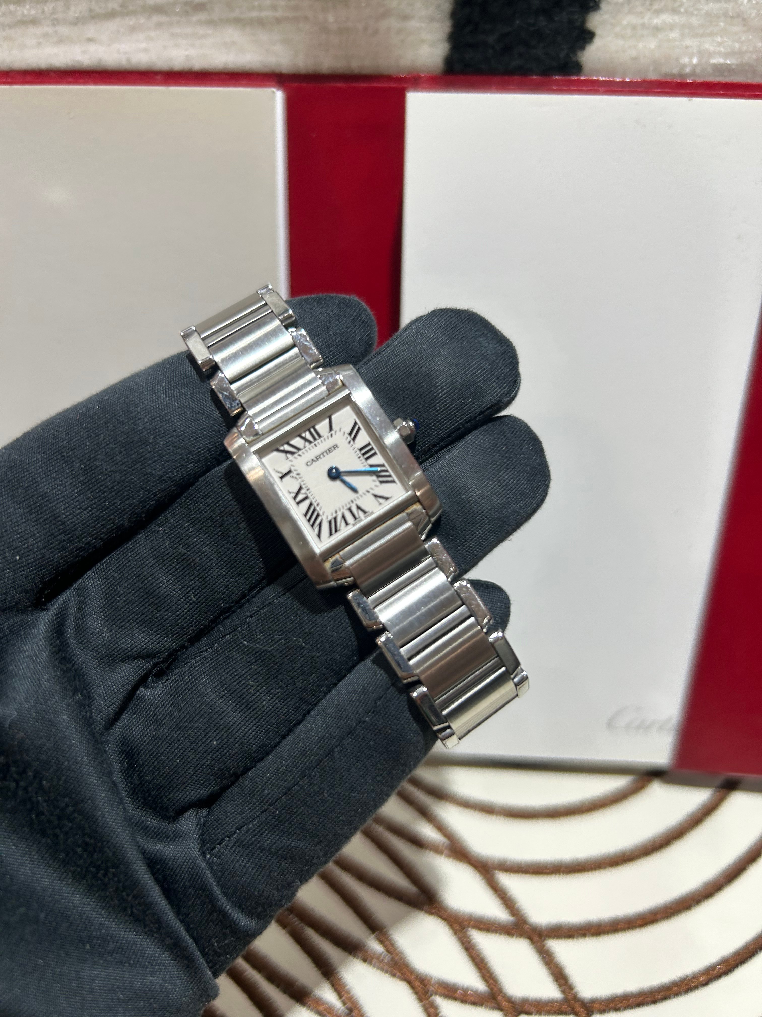 Cartier Tank Francaise Watch 小型款 100%Authentic,98%New ✅ 00certificate✅Booklet 