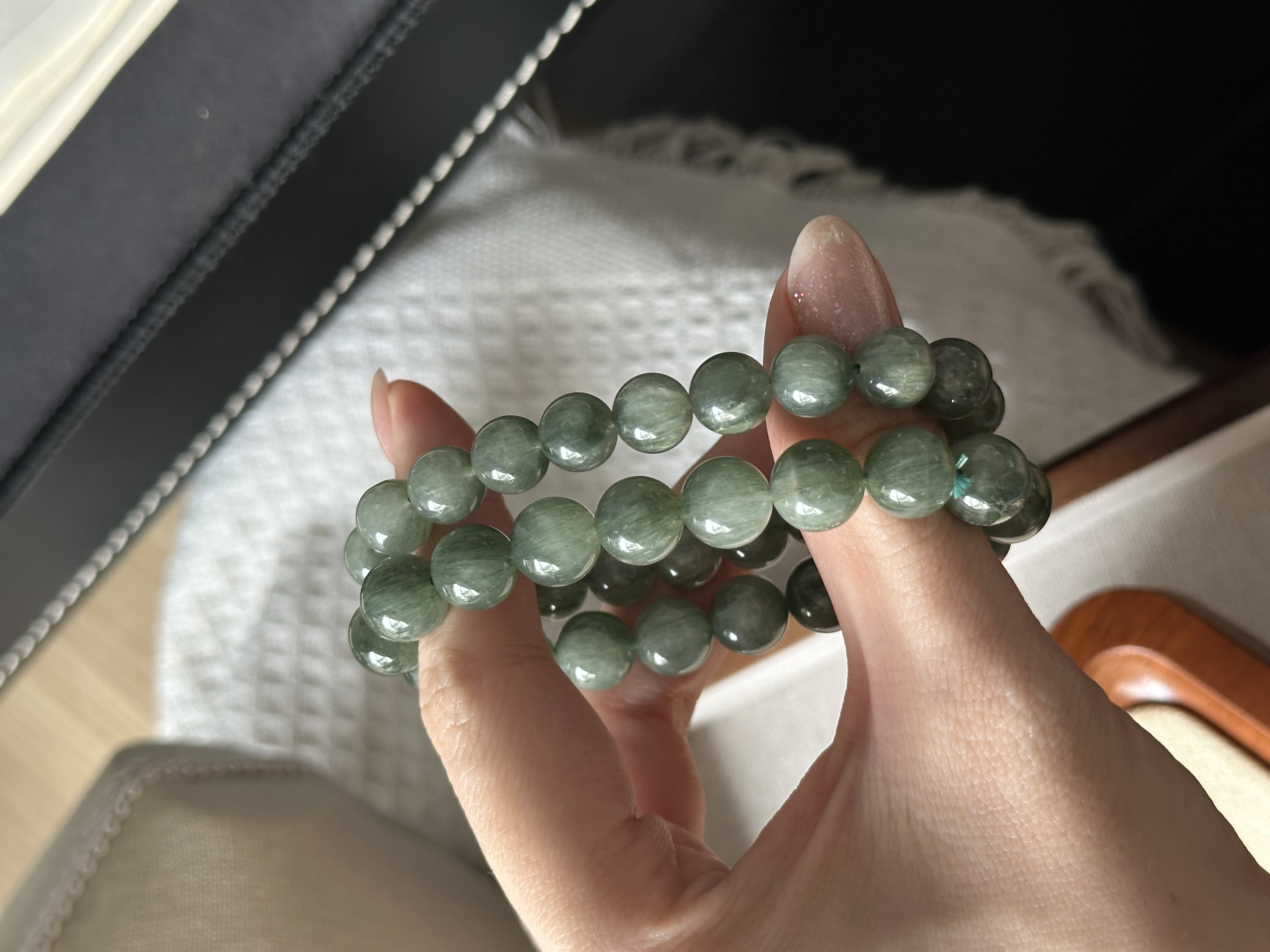 绿发晶 ｜ Green Rutile 