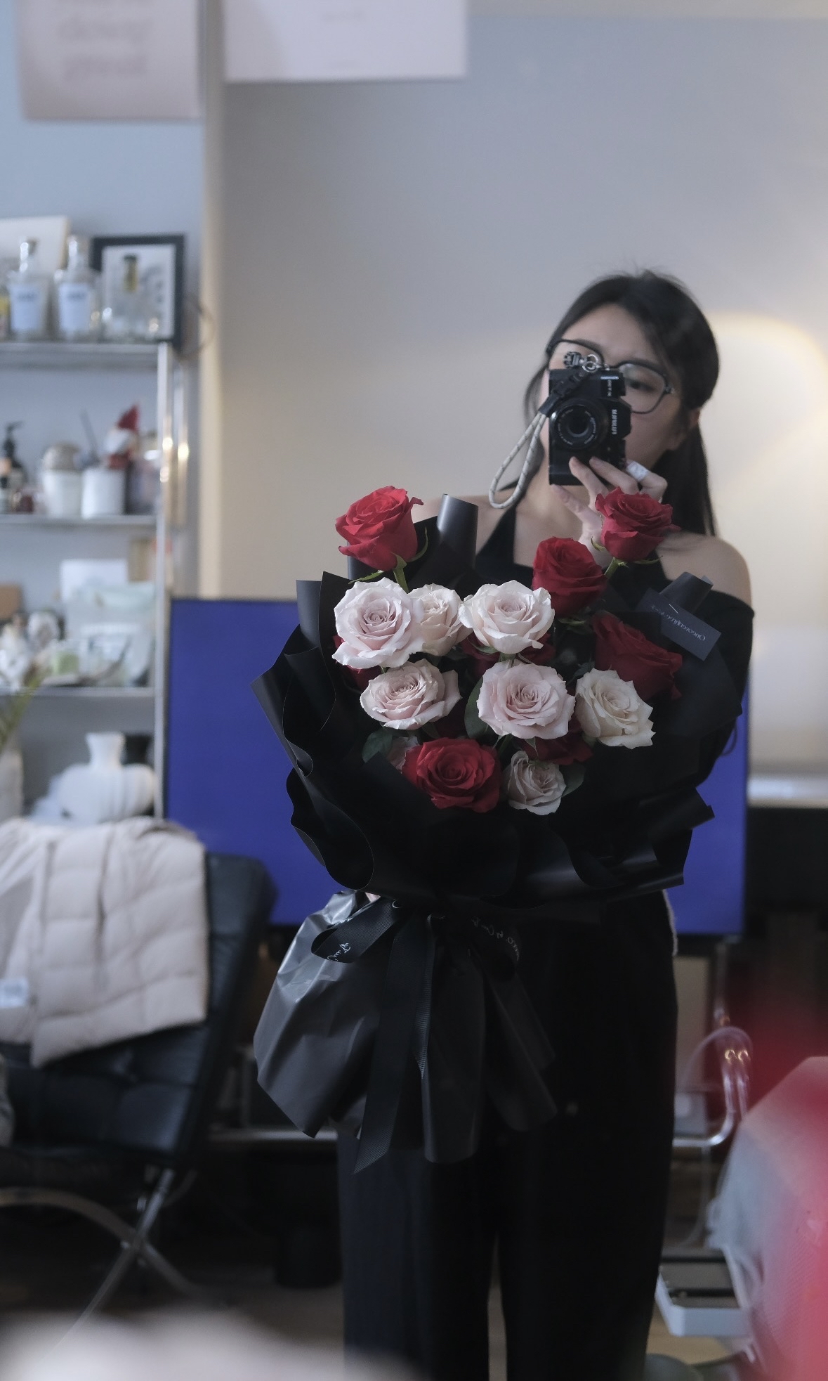 Red + Quicksand (10+10 stems)