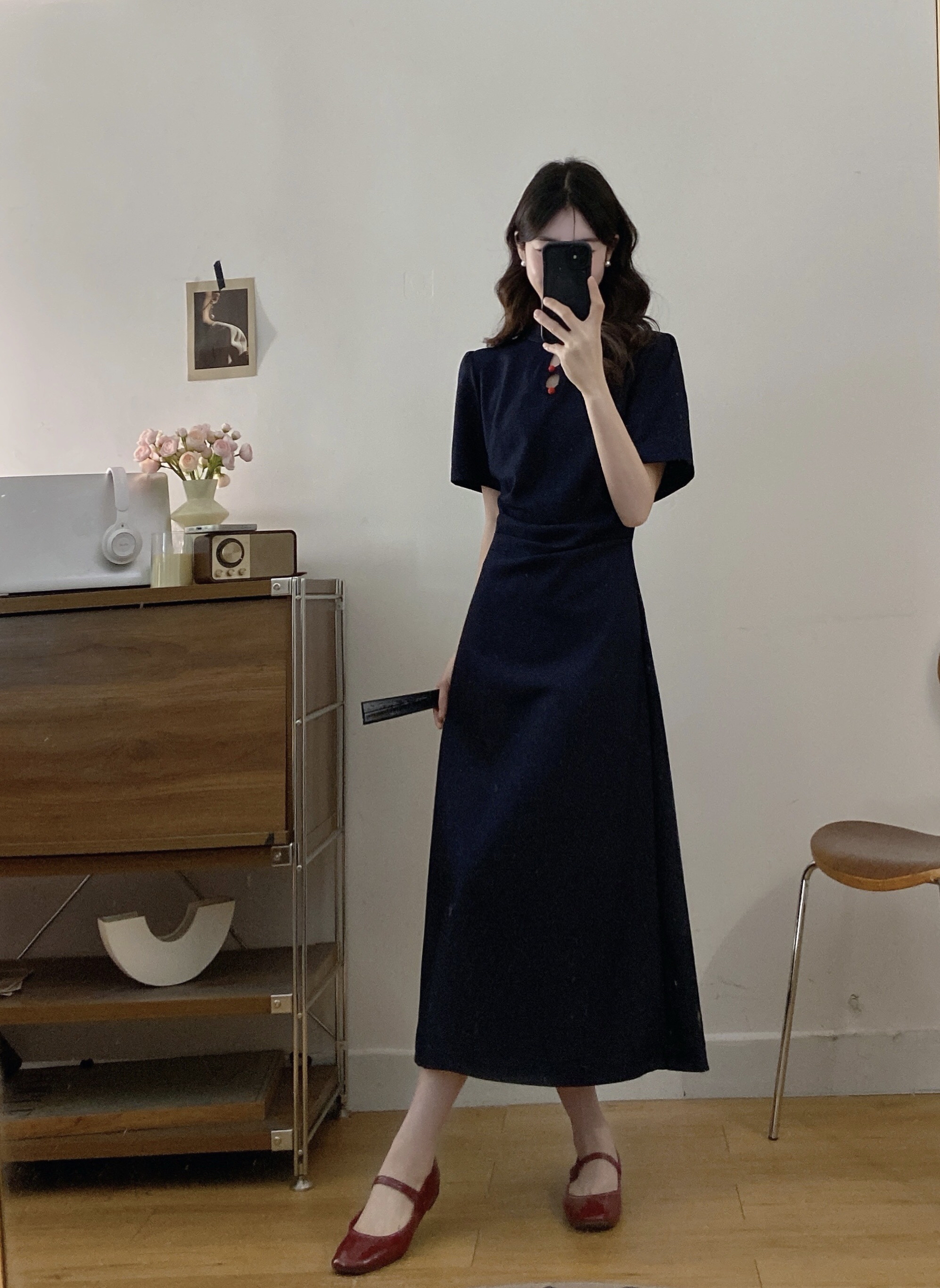 B415(3152长) 长款新中式天丝JEANS镂空圈型红珠钮领蓝连身裙