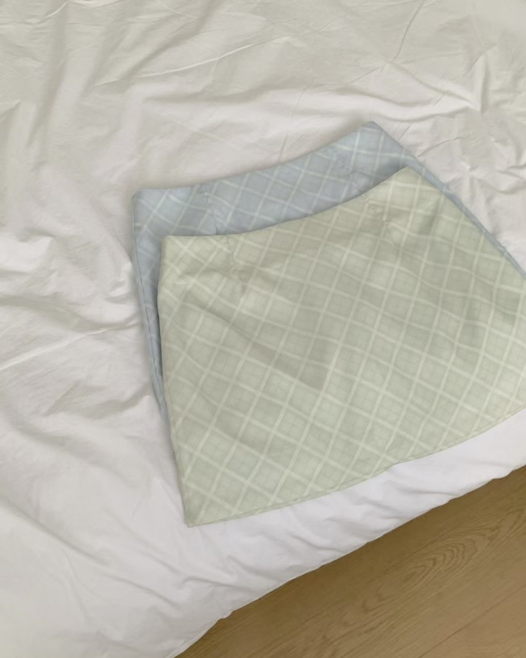 【  🫧超美！春天配色☘️♡ | Sheer滑捋捋～中高腰斜紋格仔裙🤍 】 Spring Love Checked Skirt(兩色入)