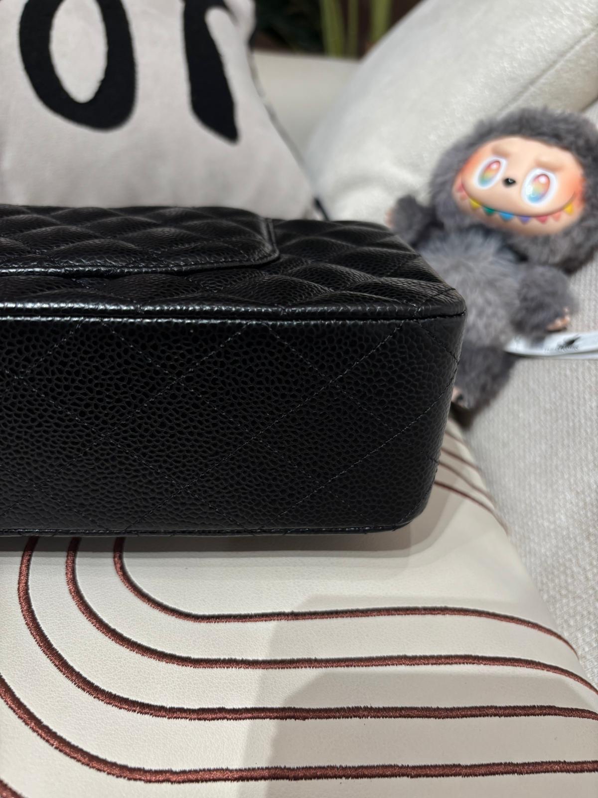 Chanel Classic 25cm A01112 黑色荔枝牛皮銀扣 100%Authentic, 98%New ✅26Card ✅Dust bag✅Box
