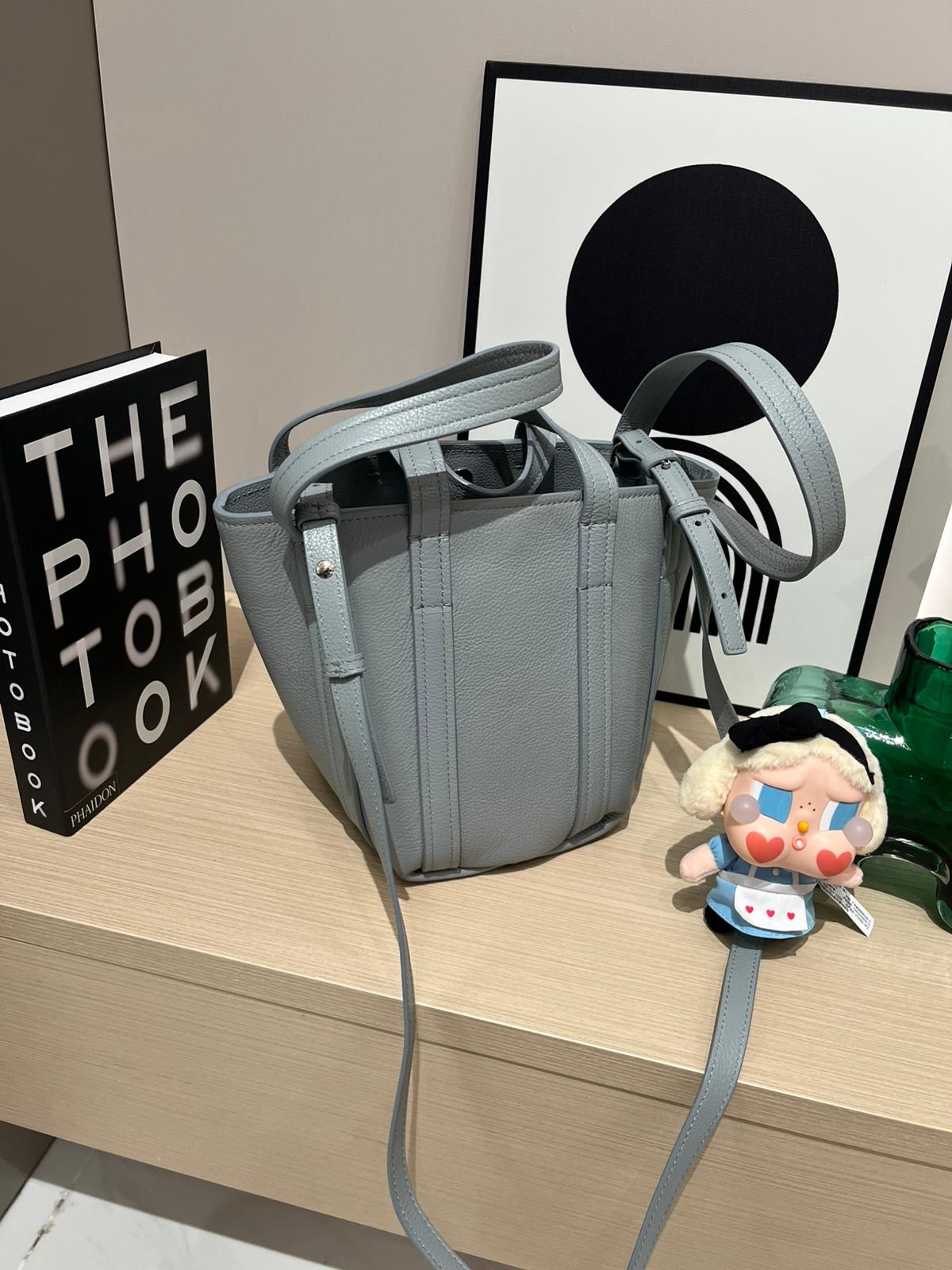 Balenciaga Everyday XS 2Way Bag 672793 calfskin 100%Authentic, 95%New ✅Dust bag