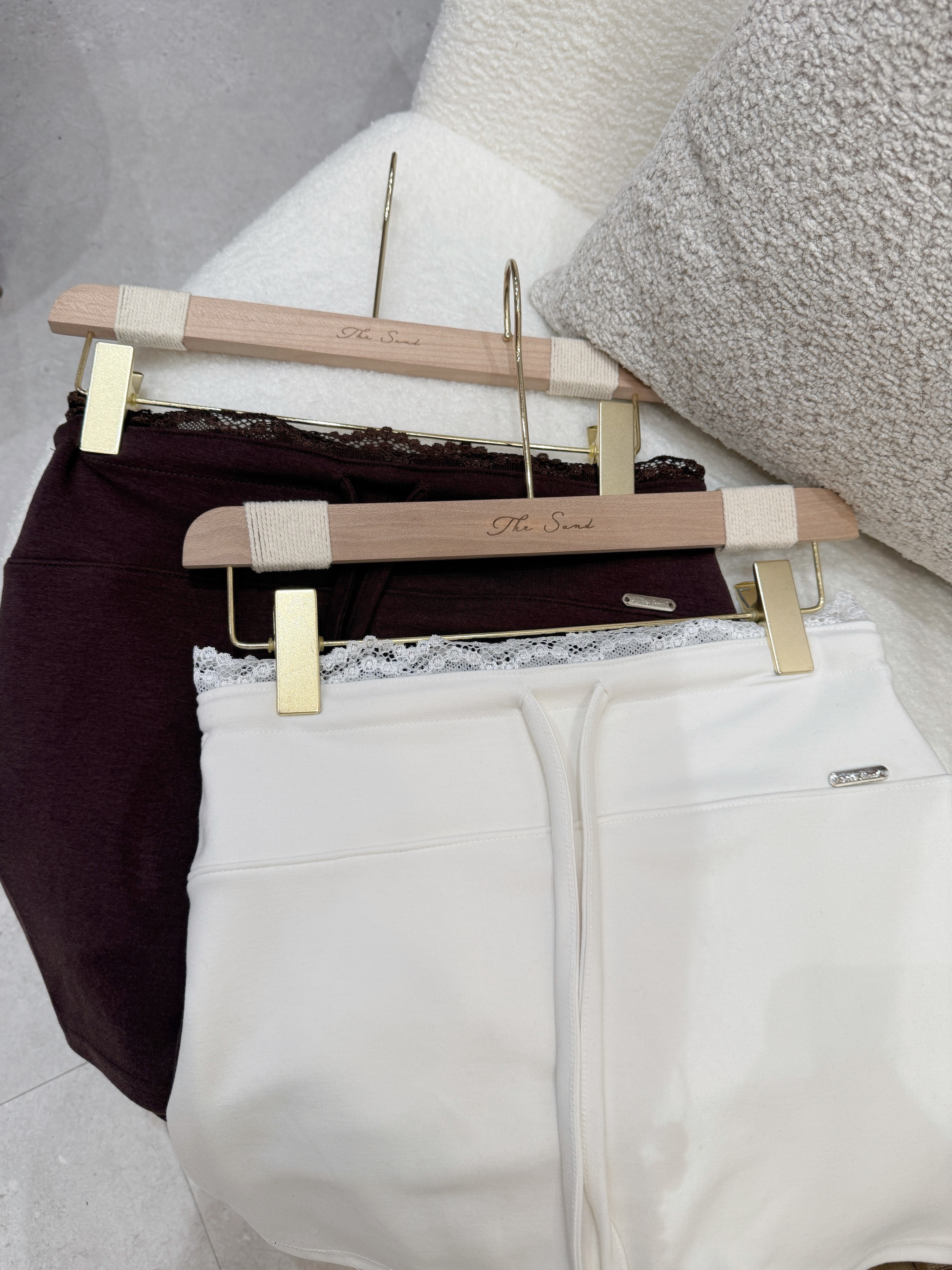 TheSand自訂款- 必收款✨The Soft Luxe Lace Skort