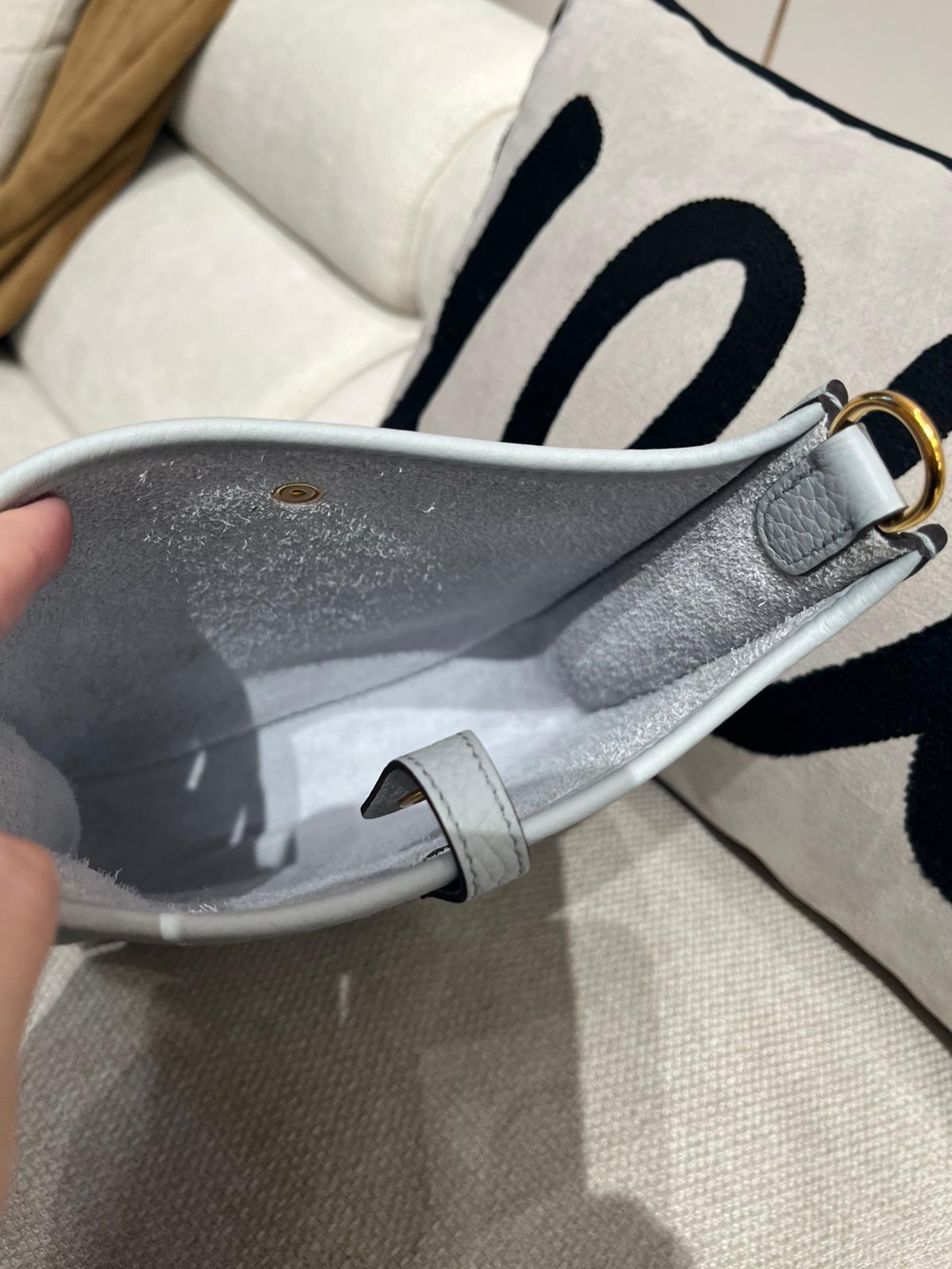 全新Hermes Mini Evelyne Stamp Y 聖杯籃 100%Authentic, 全新未使用品✅收據✅Dust bag✅Box