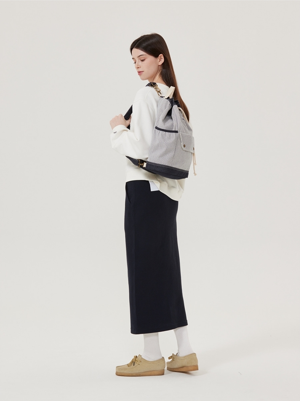 Lee 2-Way Bucket Backpack