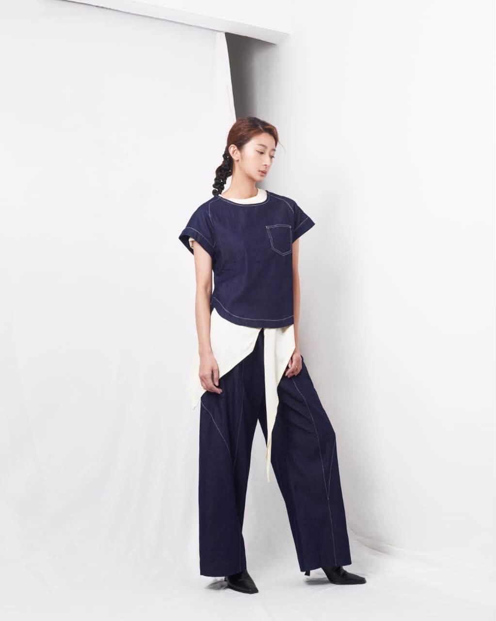 VIL-T886023 OUTSLLV  POCKET COTTON DENIM TOP
