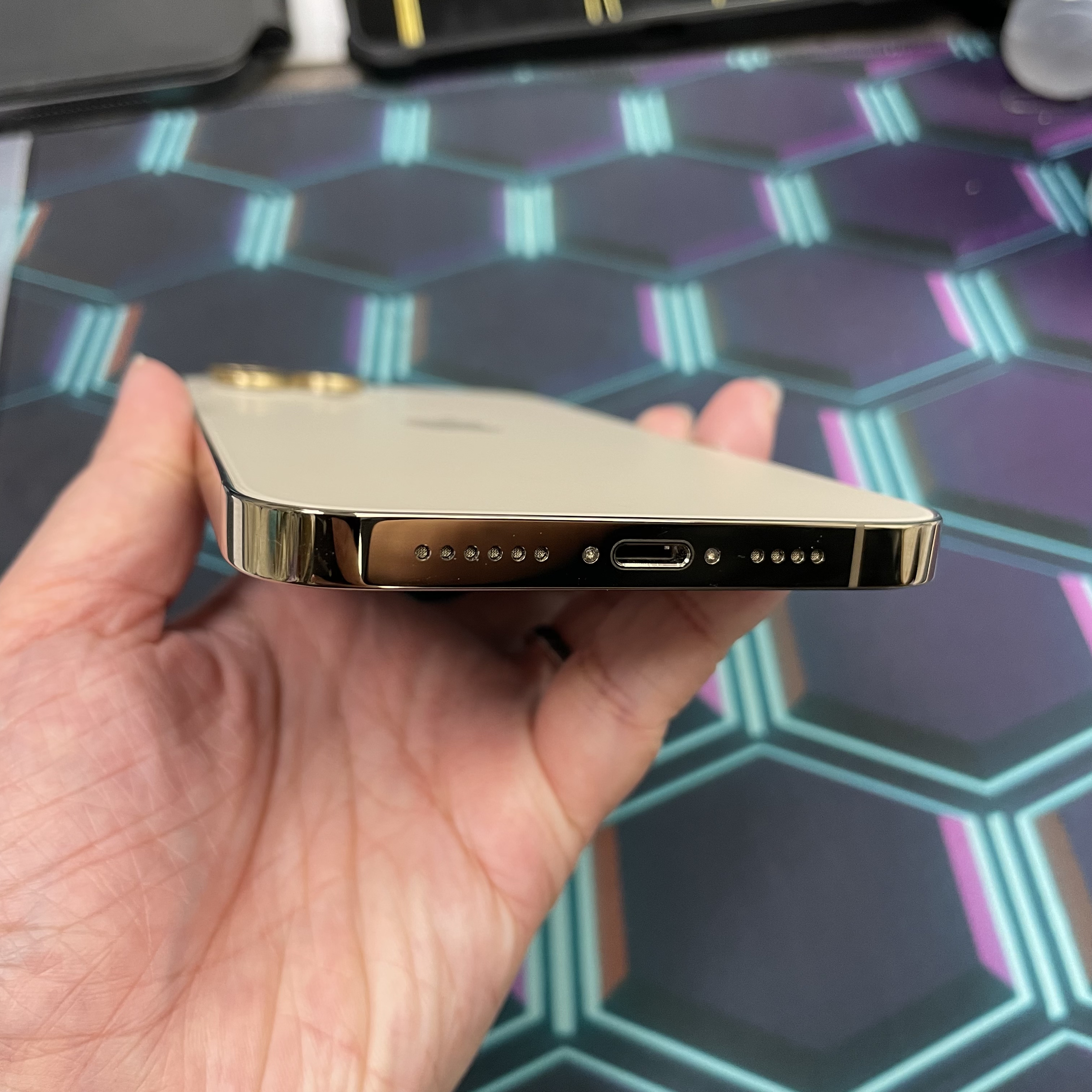 *8145 12 pro max 完美機 256GB 電99 金色 gold