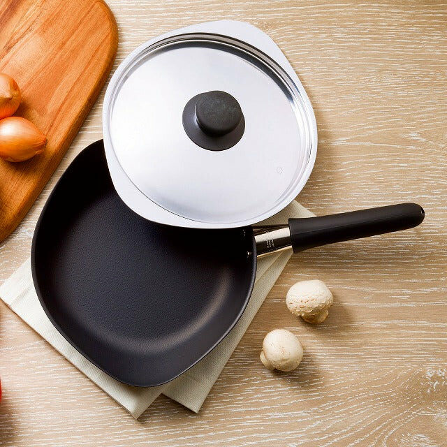 柳宗理高碳鋼窒化加工單手網紋煎鍋連不鏽鋼蓋 (適用於電磁爐)