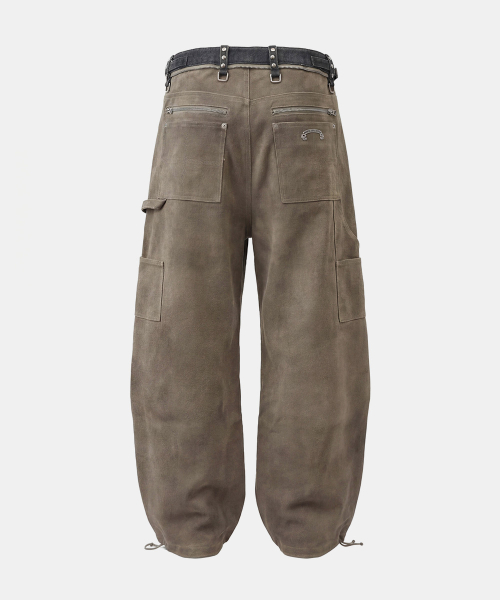 Studded Carpenter Curved Pants - Beige - 스터디드 카펜터 커브드 팬츠 - 베이지
