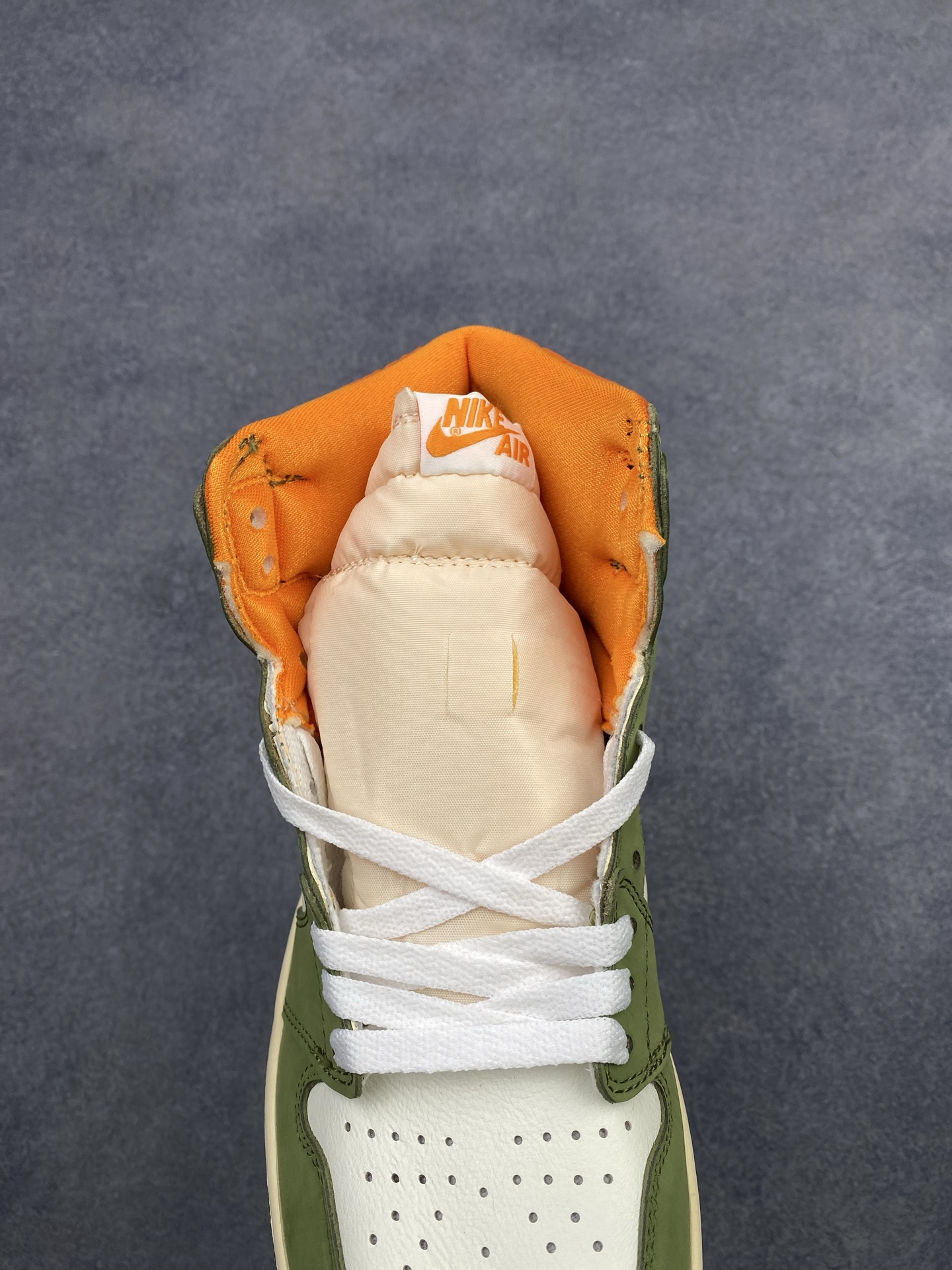 Nike Air Jordan 1 Retro High OG