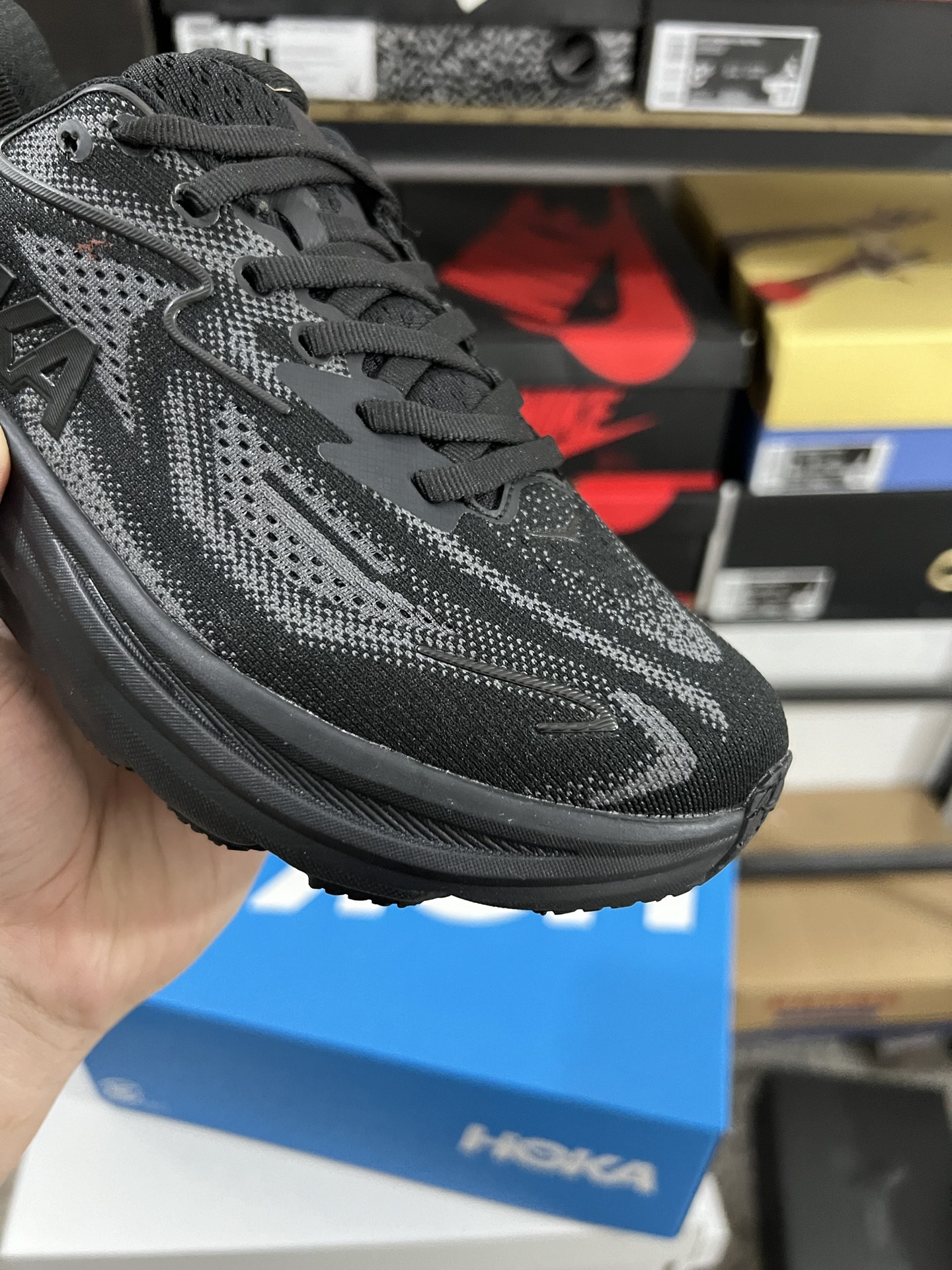 HOKA ONE ONE Clifton 10