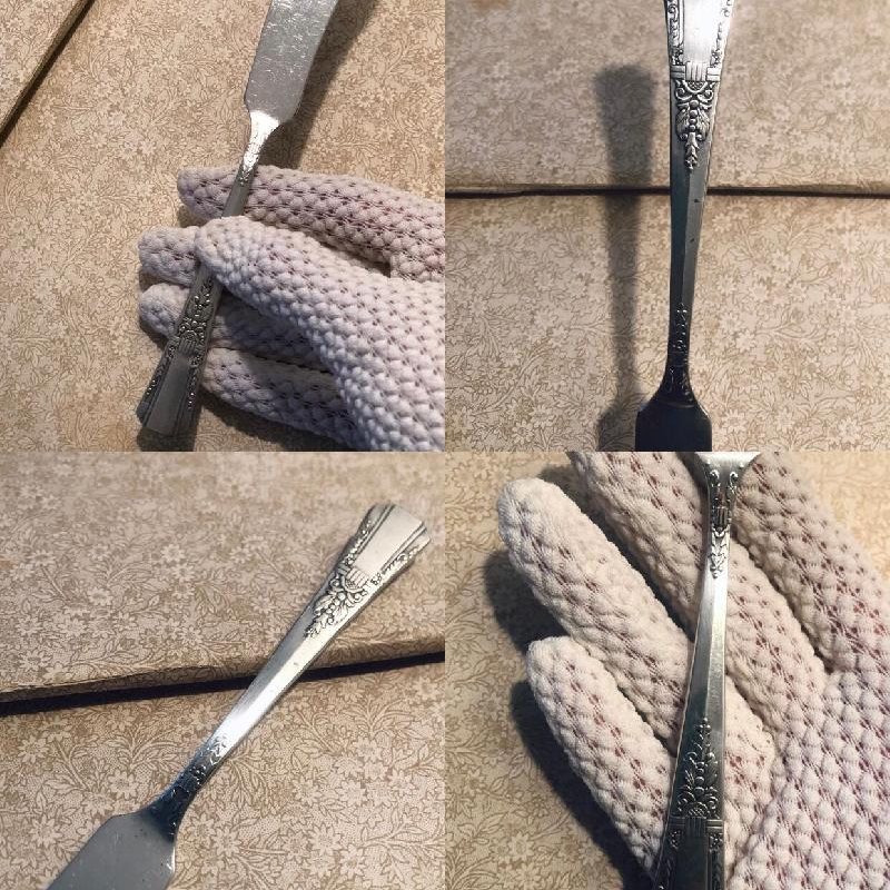 Vintage Cutlery Fish/Butter Knife from Canada(MT201)