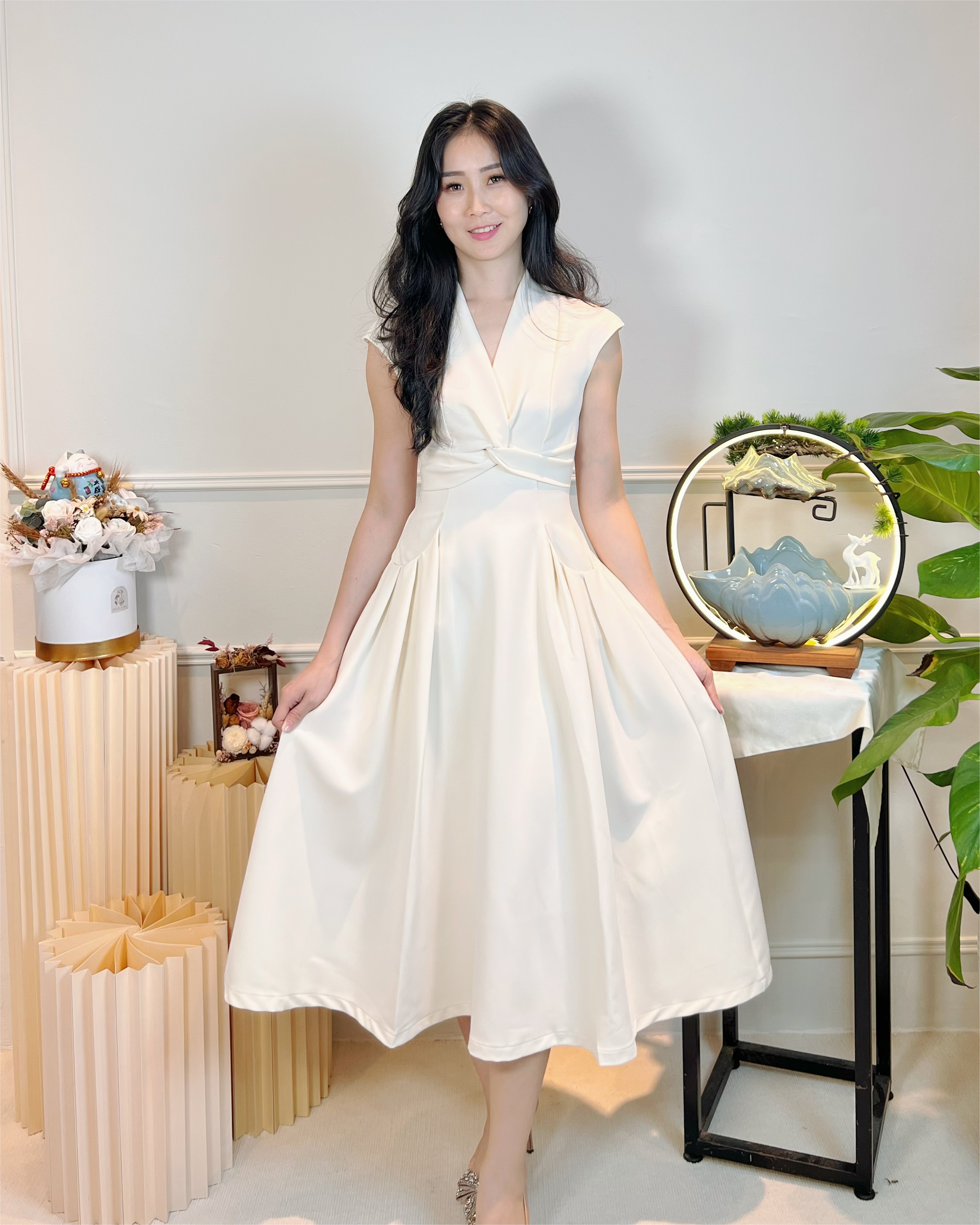 5092 Elena Grace Midi Dress