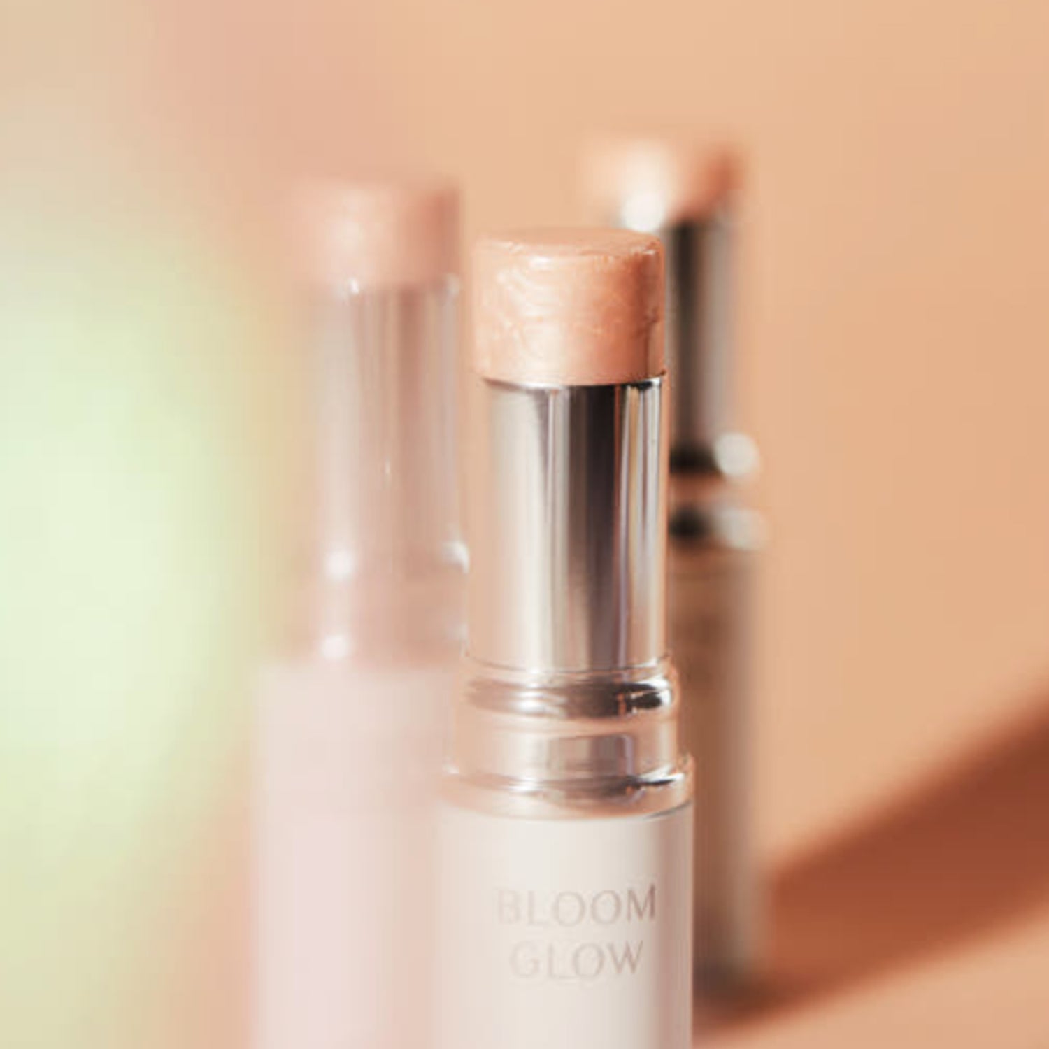 Koy Bloom Glow Stick Highlighter 9g [預計9月中出貨]