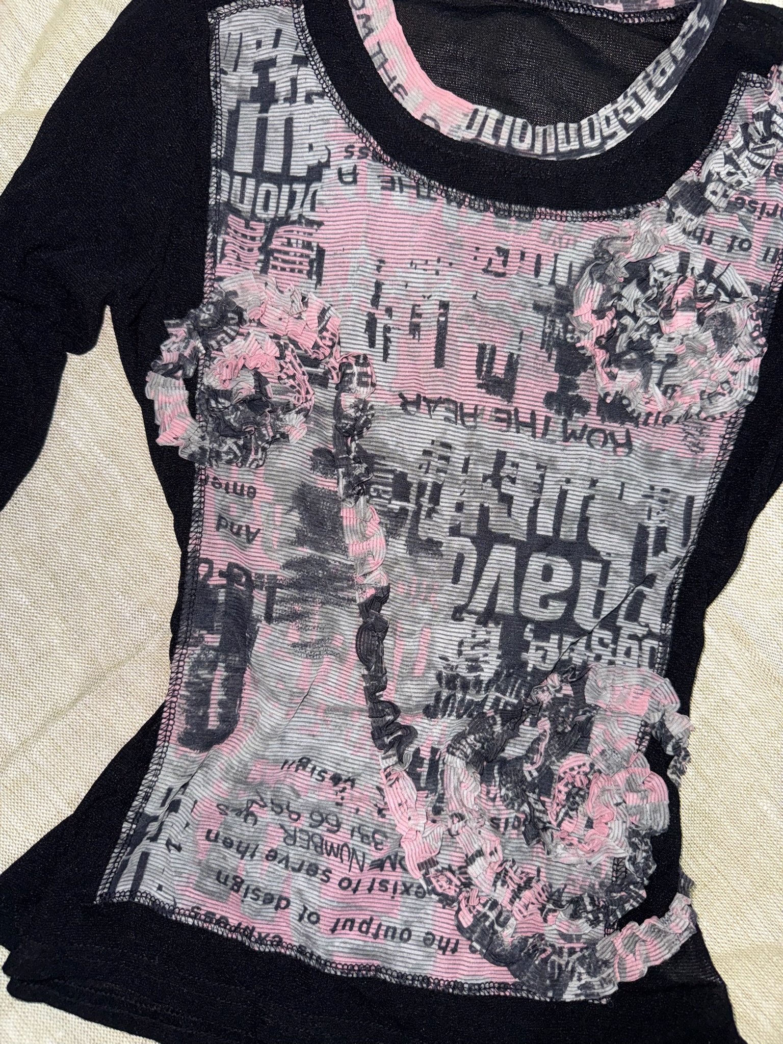 Graphic Print Long-Sleeve Mesh Top