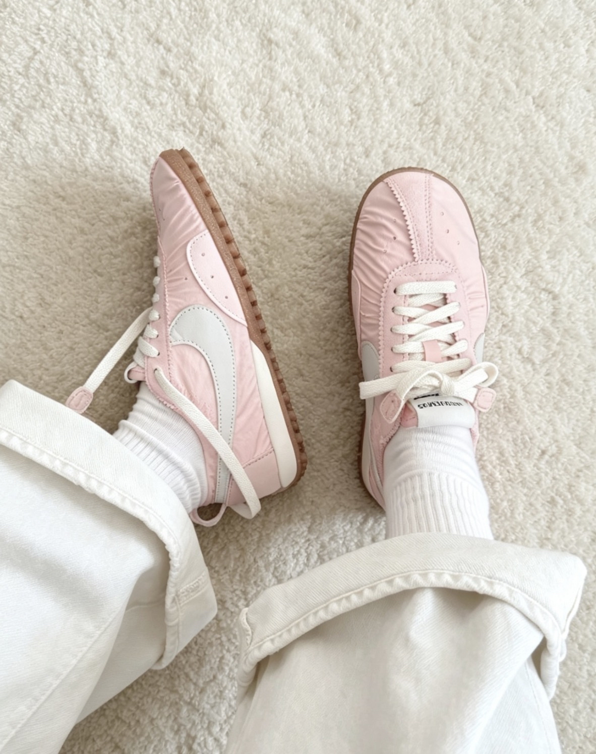 HV8547-601 Nike x Jacquemus Moon Aluminum Pink HV8547-601