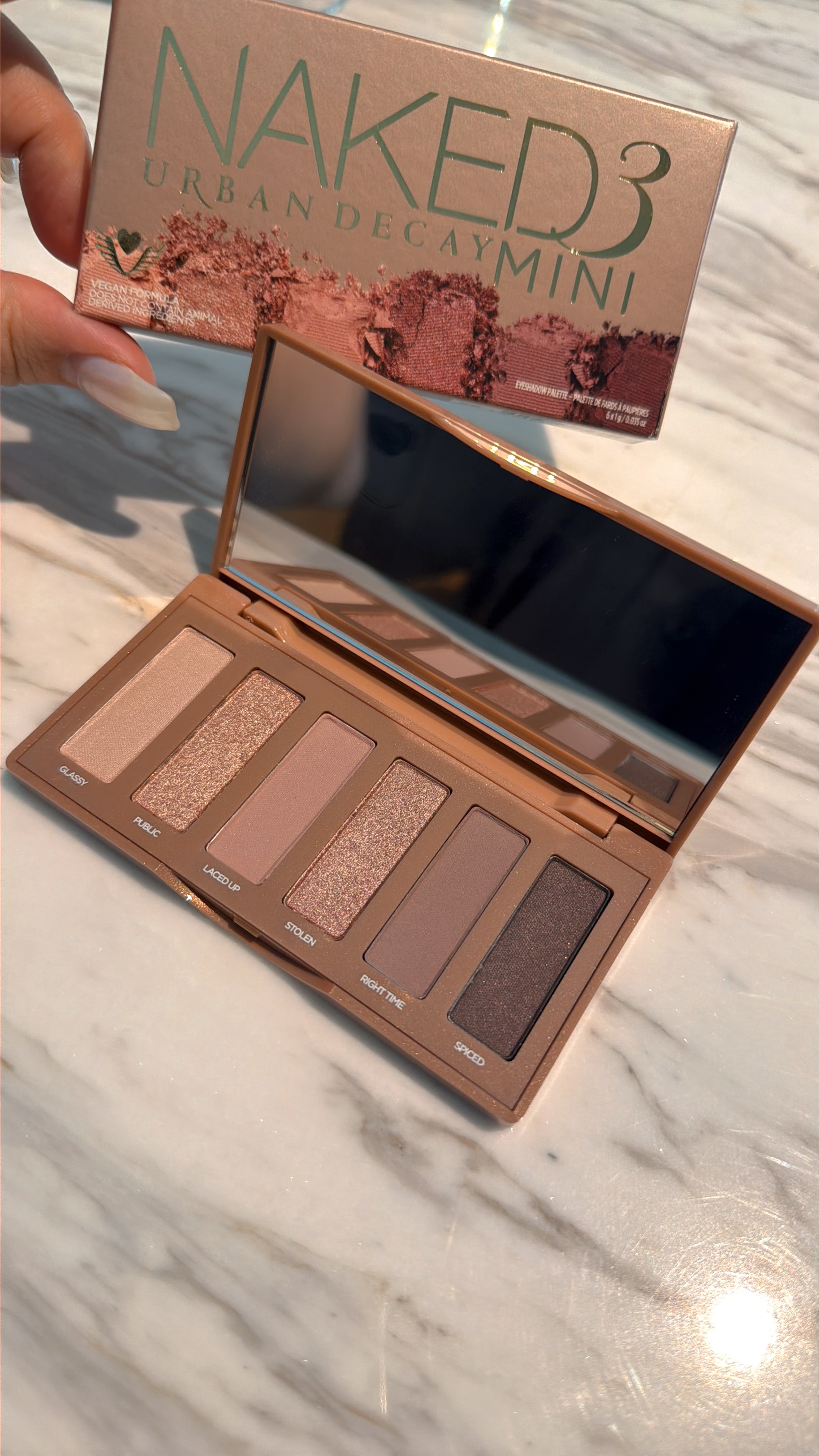 URBAN DECAY NAKED3迷你眼影盒