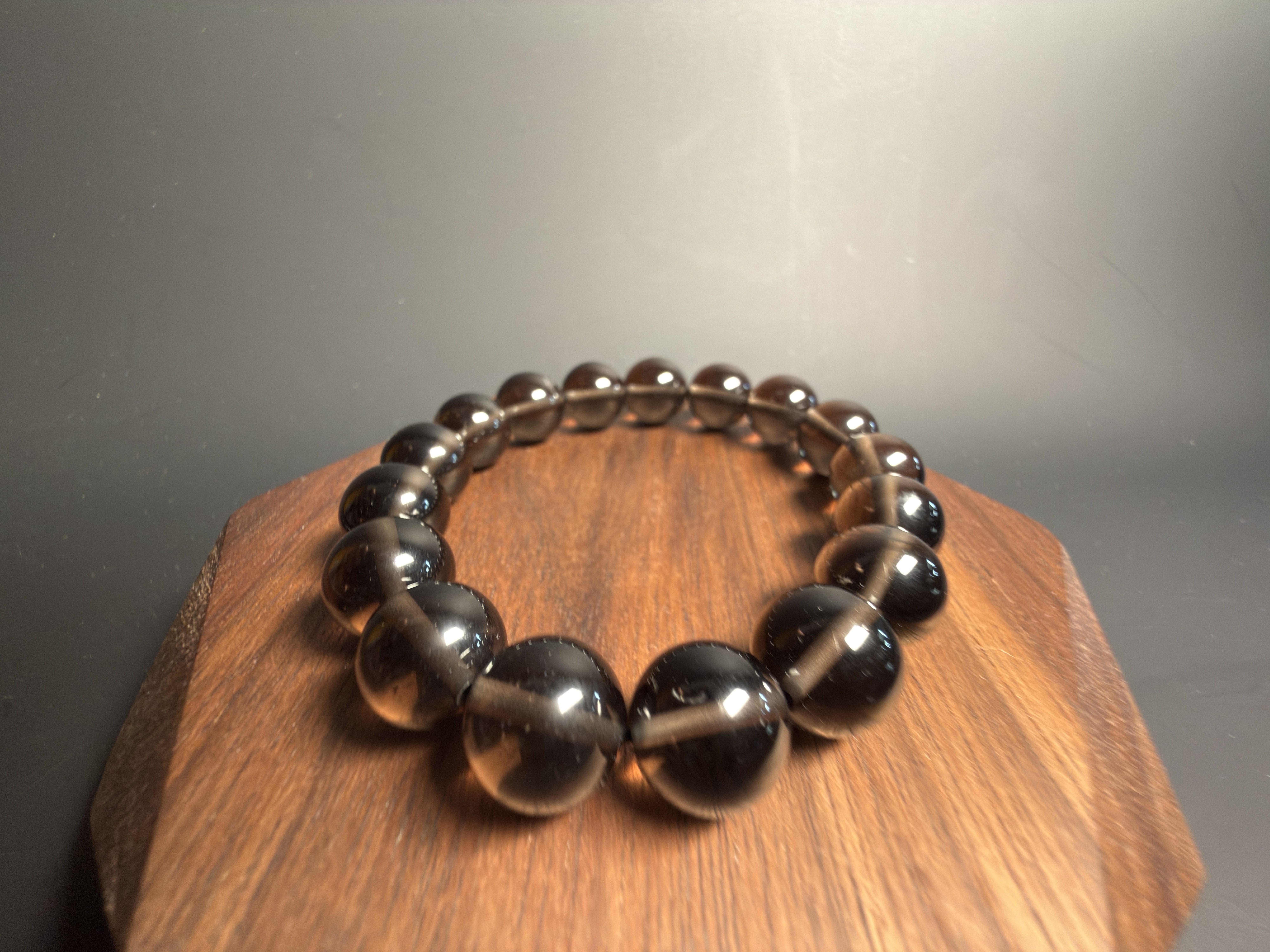冰曜石手串 (12mm) (option 3)