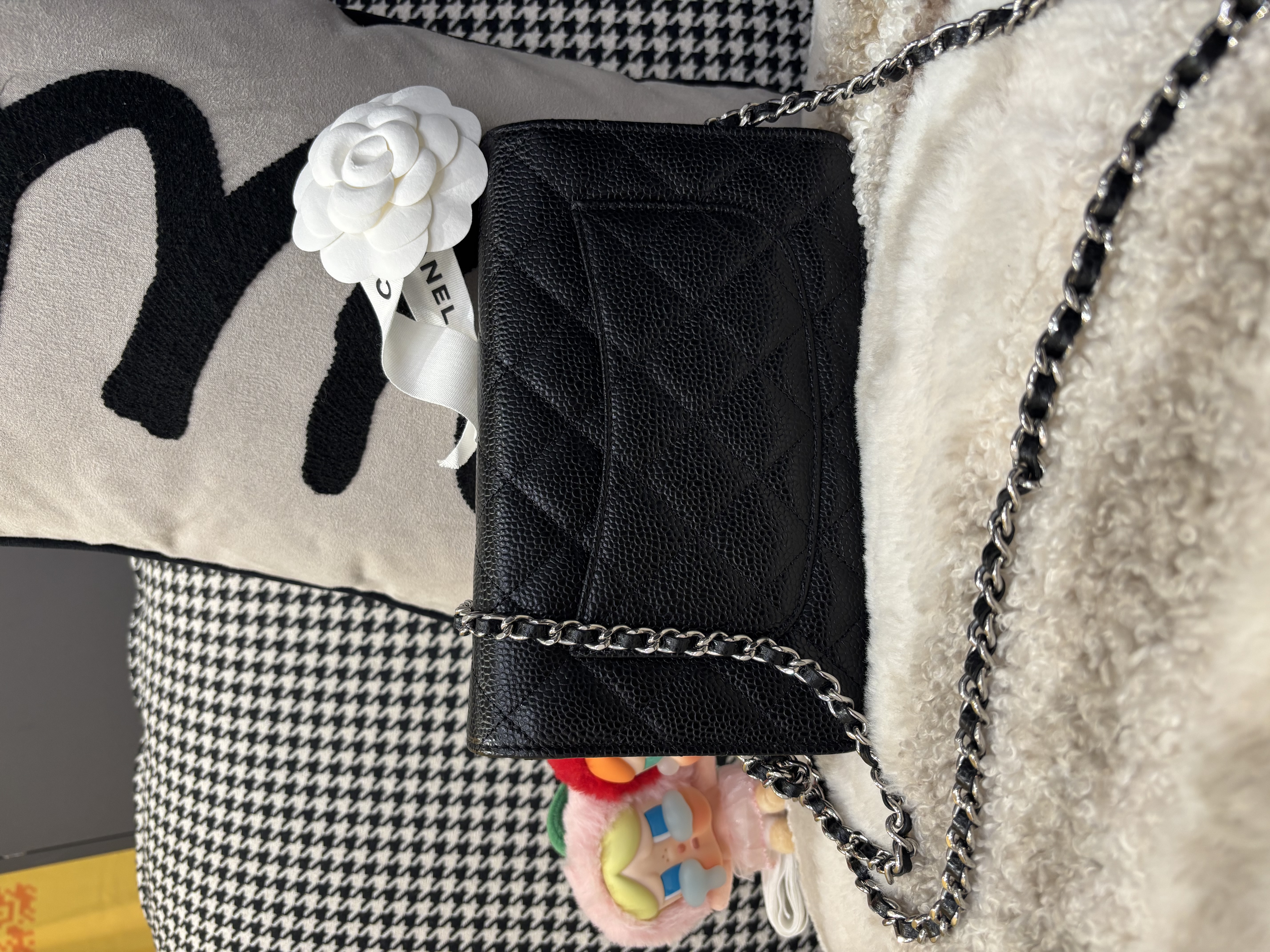 全新 Chanel wallet on chain 黑色荔枝牛皮銀扣 100%Authentic, 全新Brand New ✅日本收據✅晶片✅Dust bag ✅Box