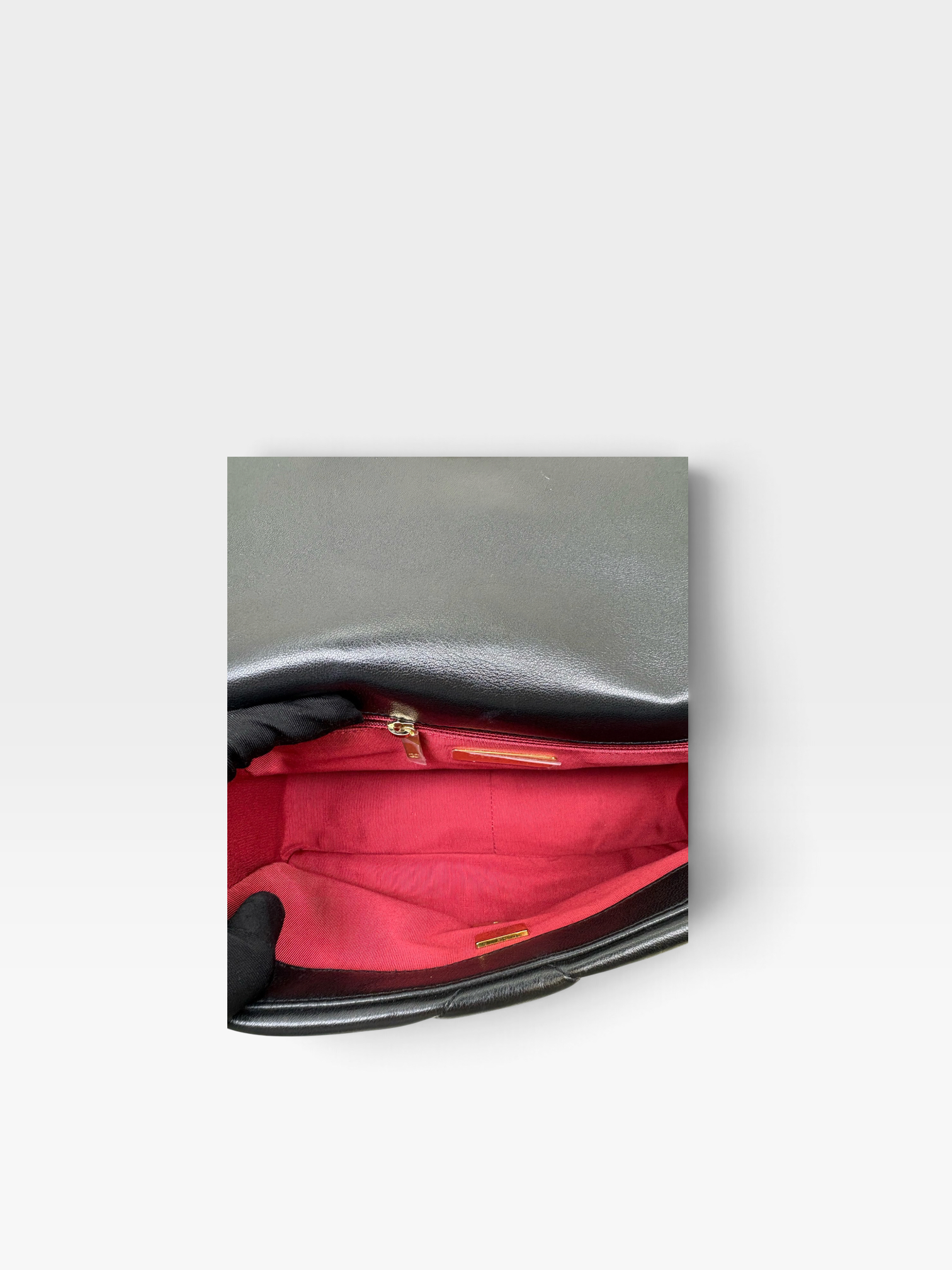 Pre-Owned CHANEL C19 Bag / Product Code: K093006