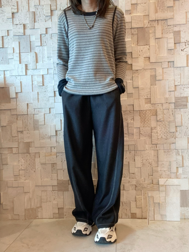 #2067 橫間拼色針織Top