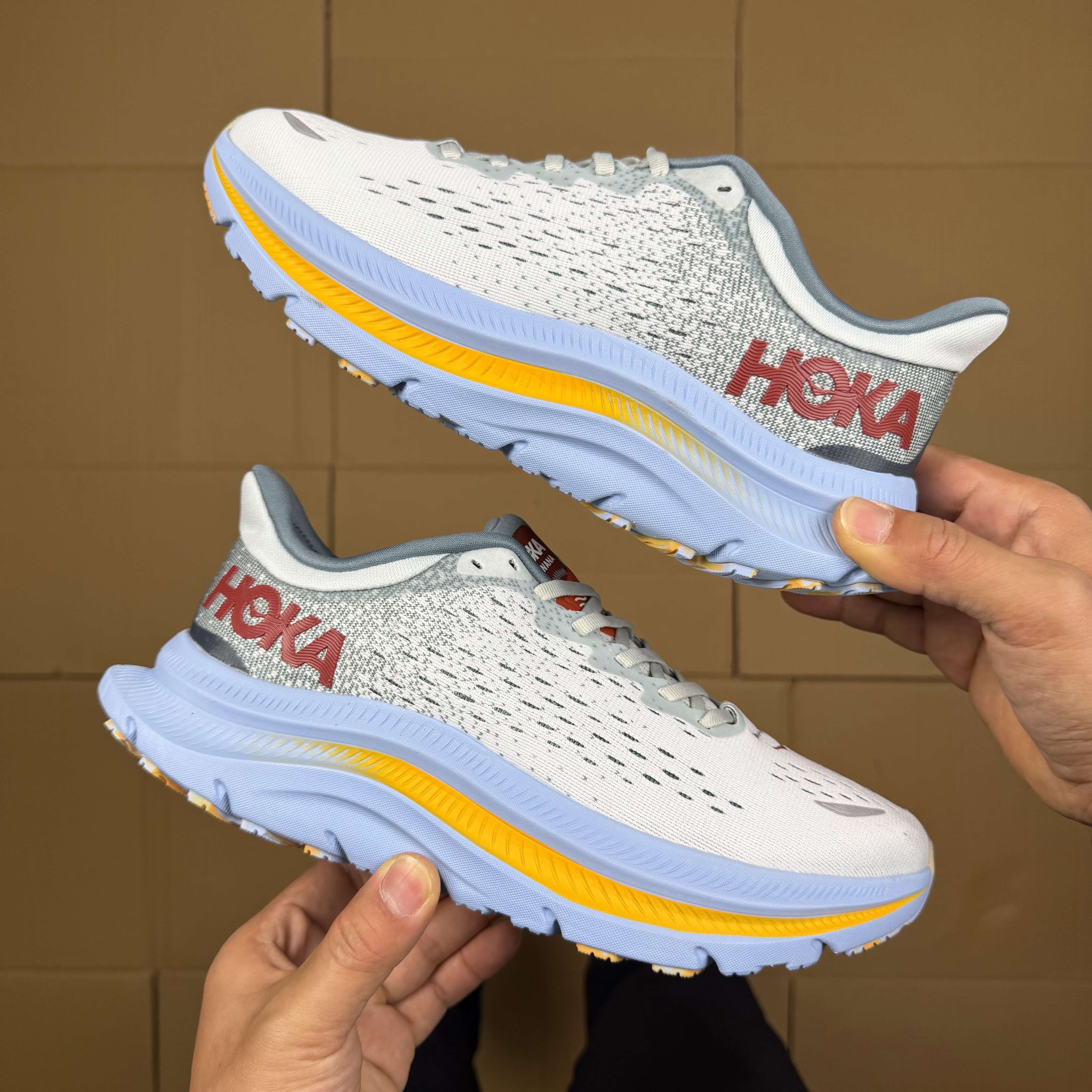 Hoka One One Kawaha 