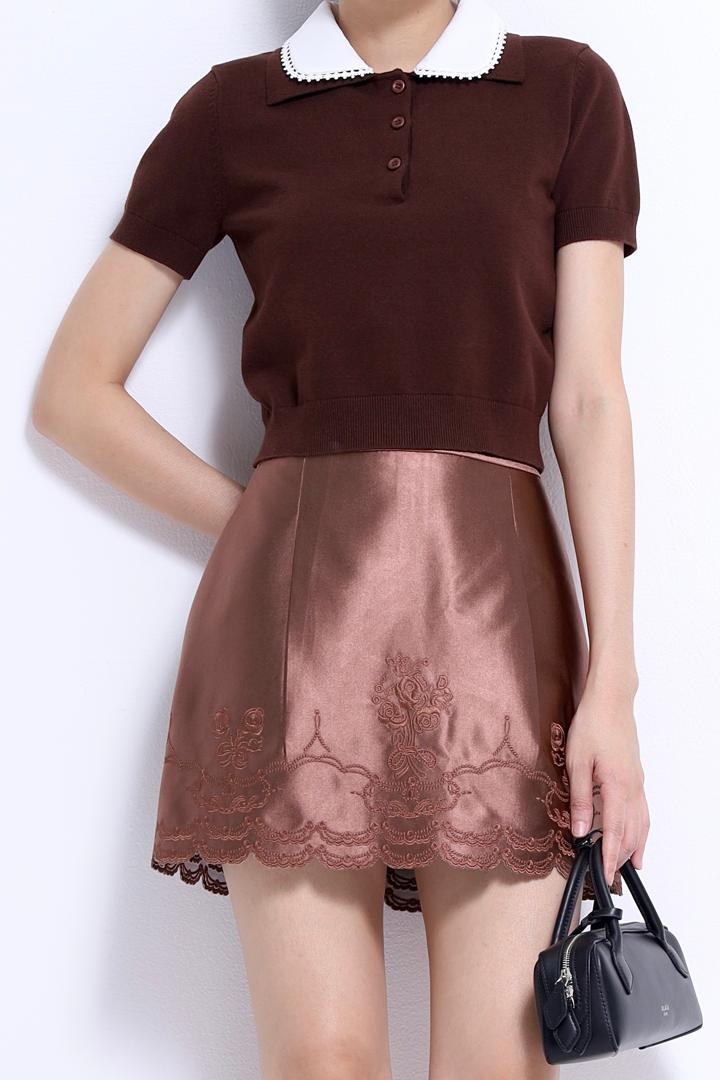 CS1432 Embroidered Satin Scallop Mini Skirt