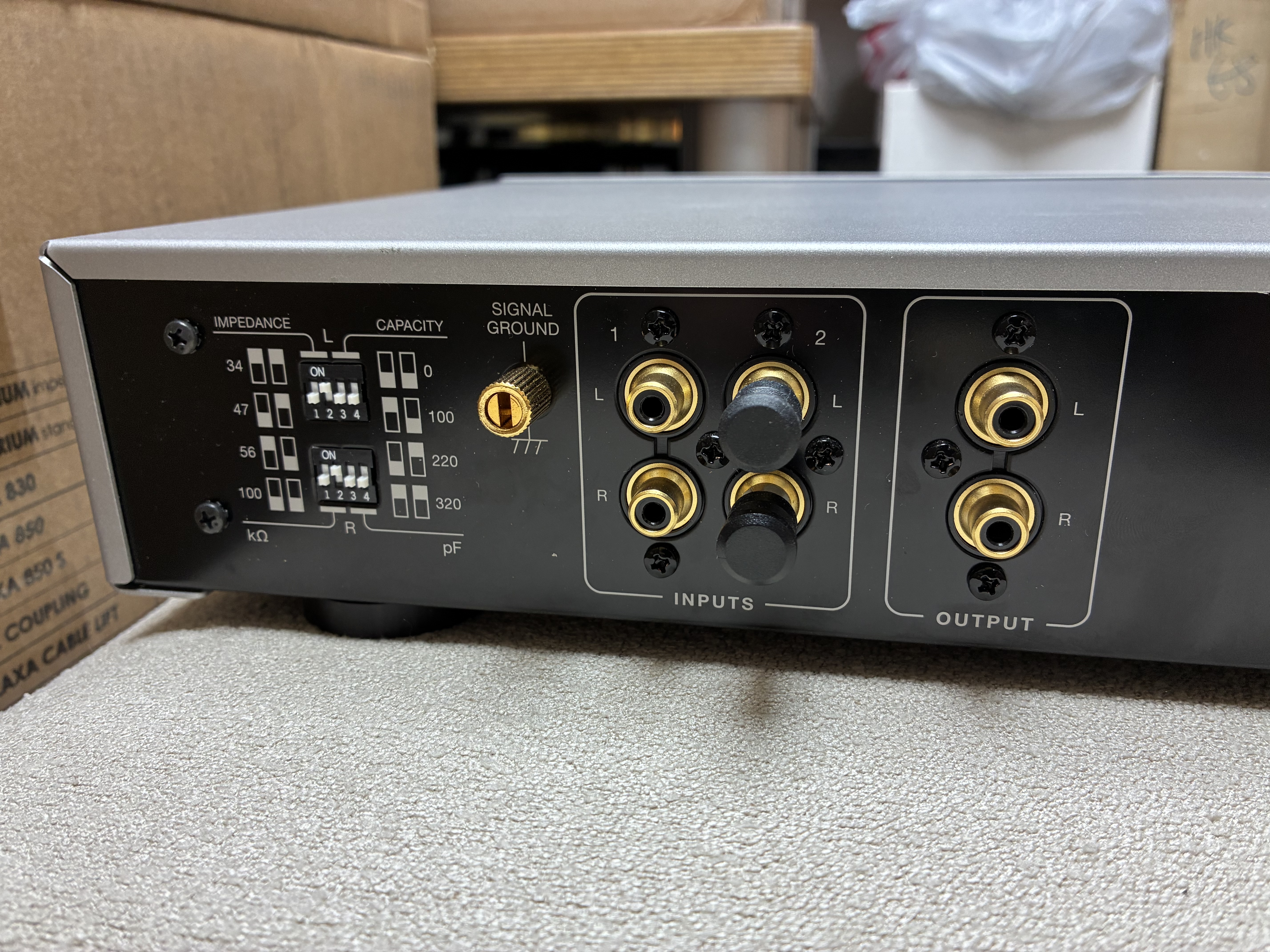 LUXMAN PHONO AMPLIFIER E-250(使用品）