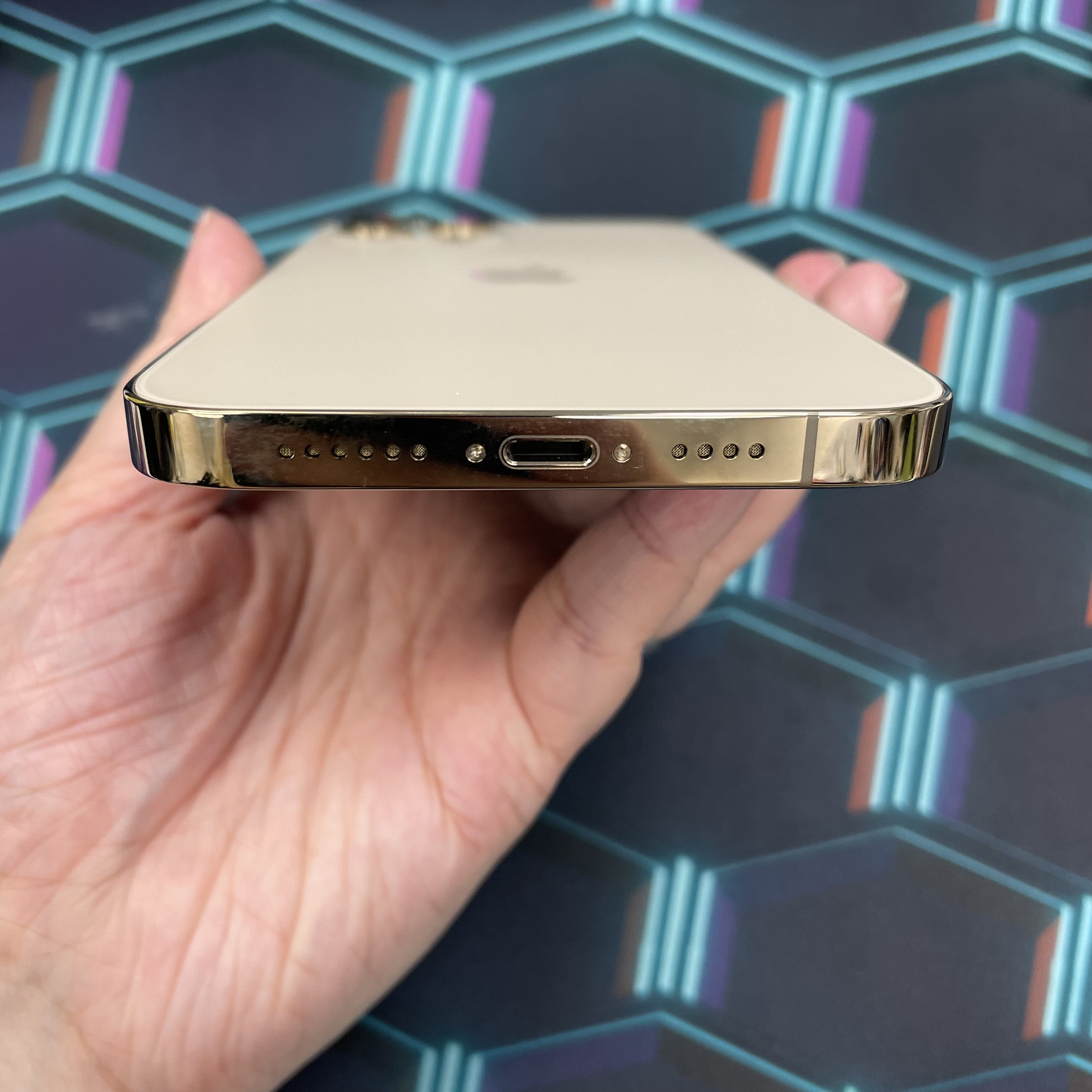 *6072 12 Promax 完美機 256GB 電100 金色 gold