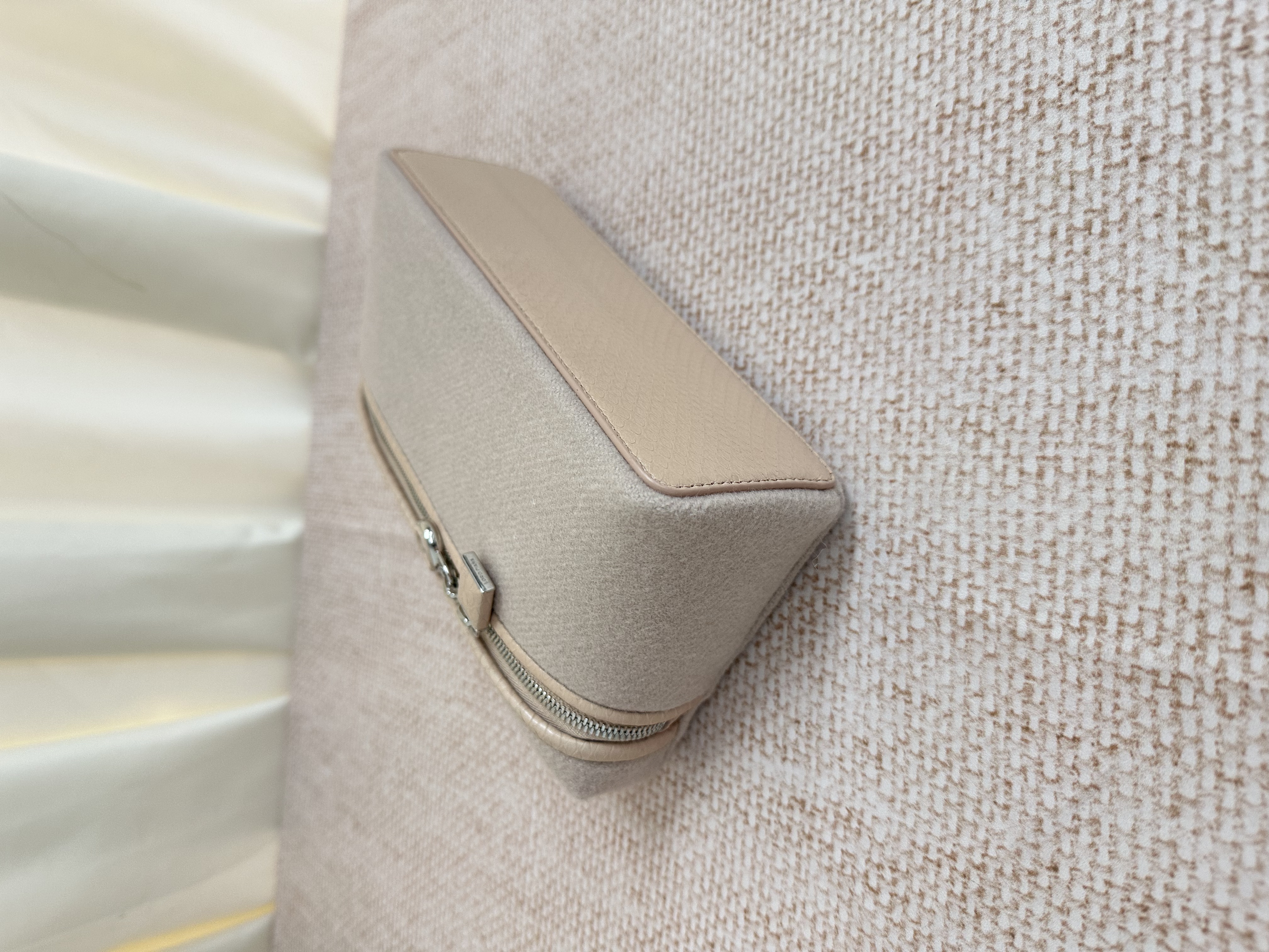 Pre-owned Loro Piana Extra Pocket L19 pouch / Product Code: 26041602