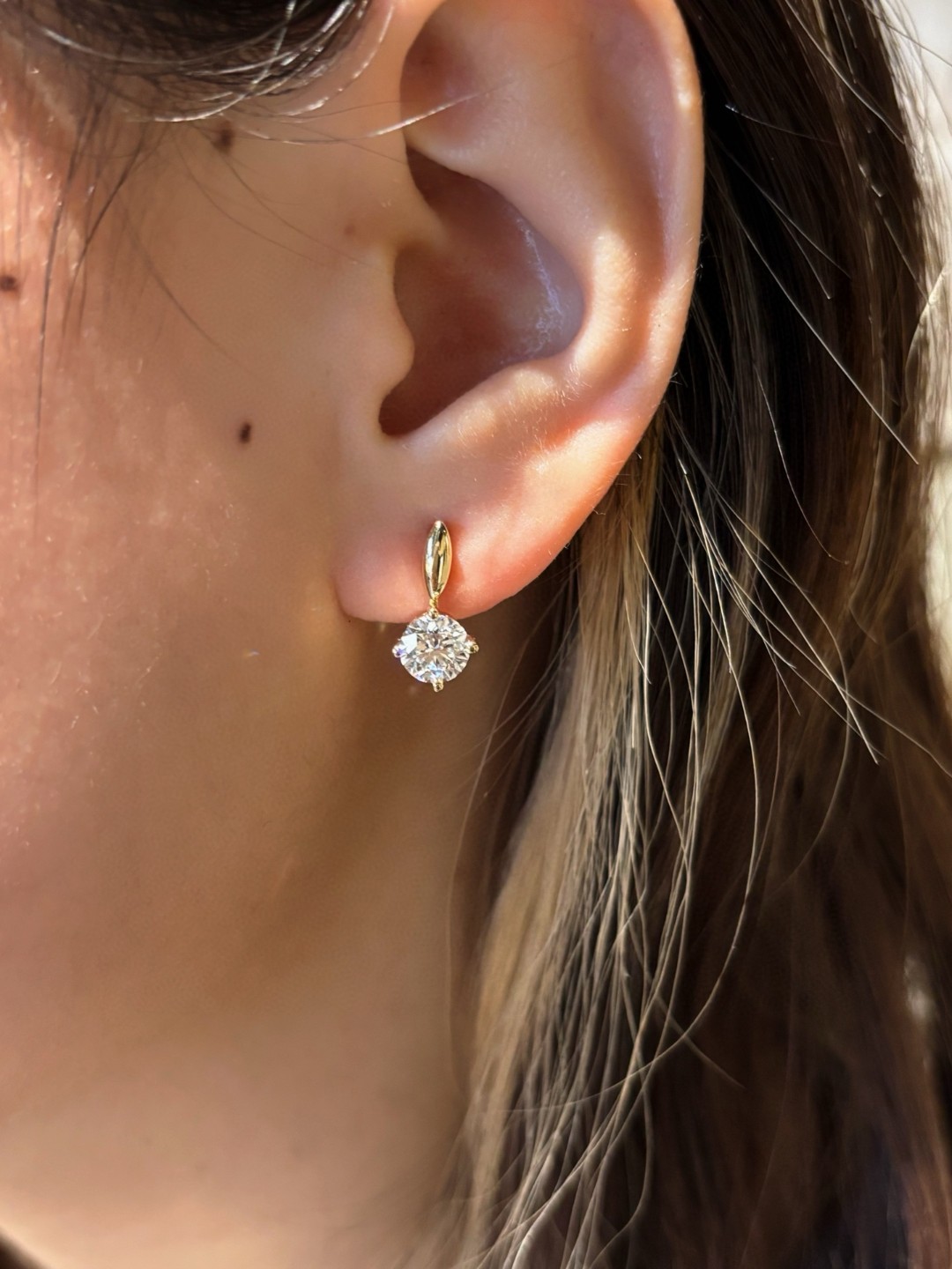 18K 培育鑽石耳環 D: 1.71ct/2