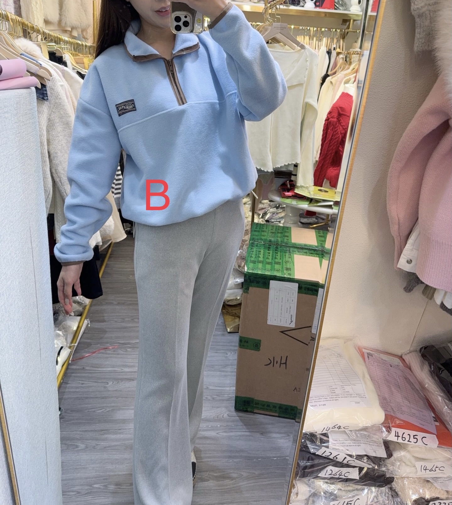 毛巾料高質上衣大賣100 件🩷🩷