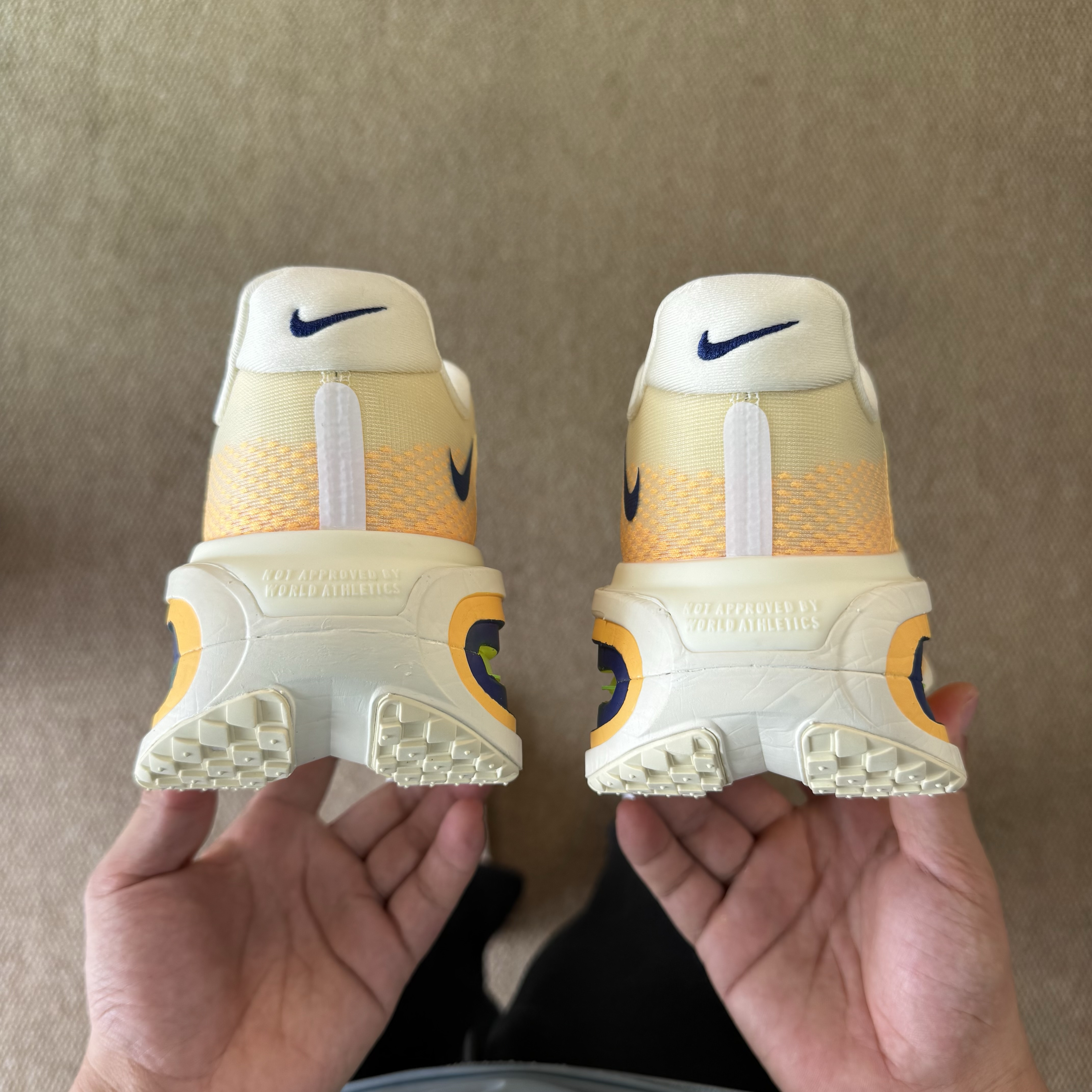 Nike Vomero Premium HQ2050-401