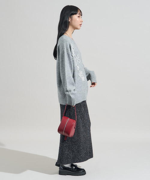 花花刺繡針織衫