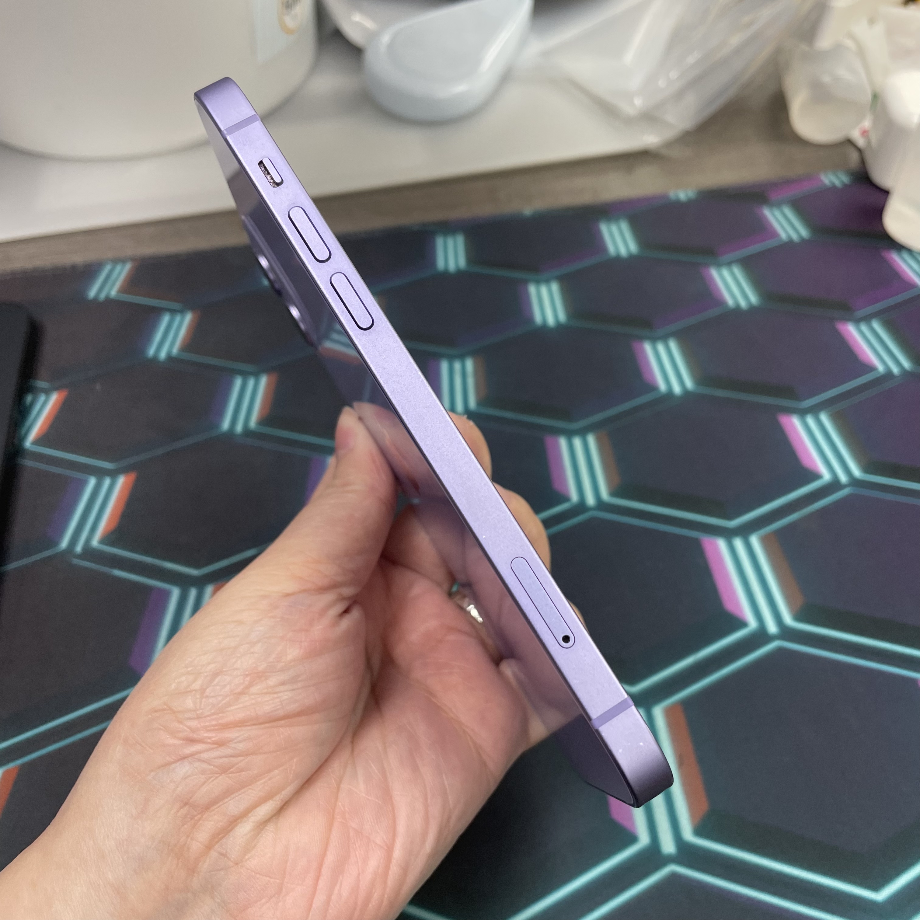 *8296 12 勁靚機 128GB 電77 紫色 purple