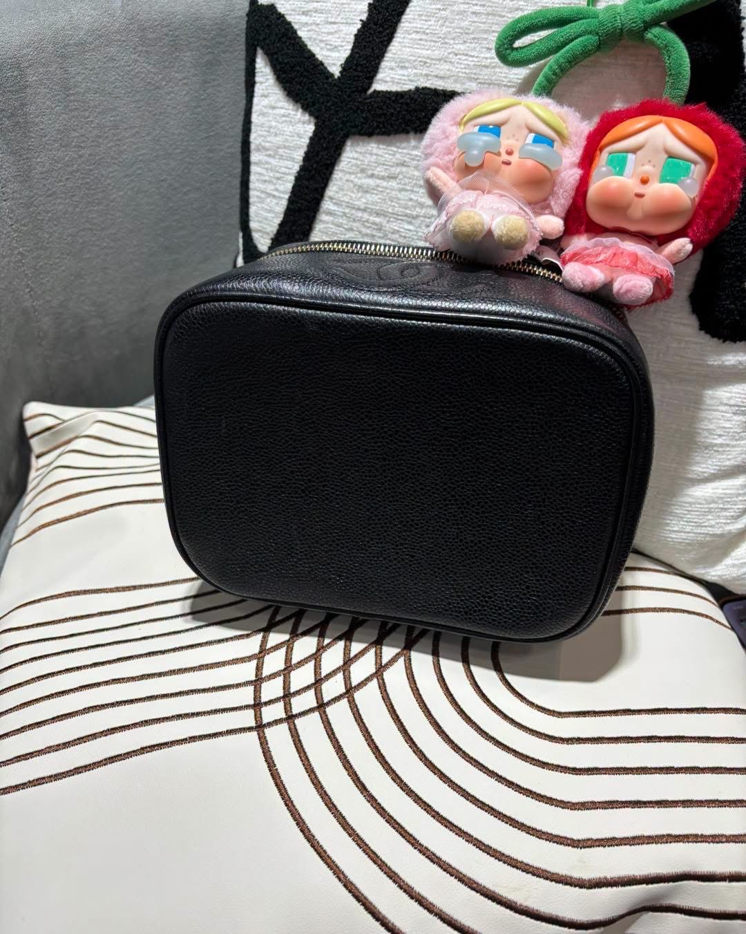 Chanel vanity Vintage 魚子醬牛皮金鏈中古化妝箱 100%Authentic ,90%new ✅貼