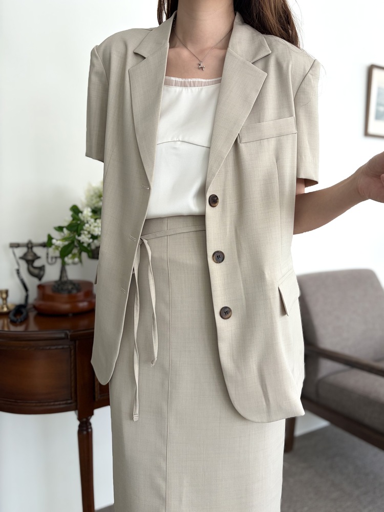 Sandstone Air Relaxed Blazer (Light Beige)