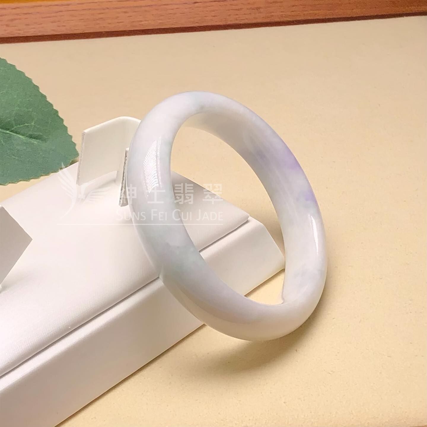 淡紫飄花福鐲51.6mm