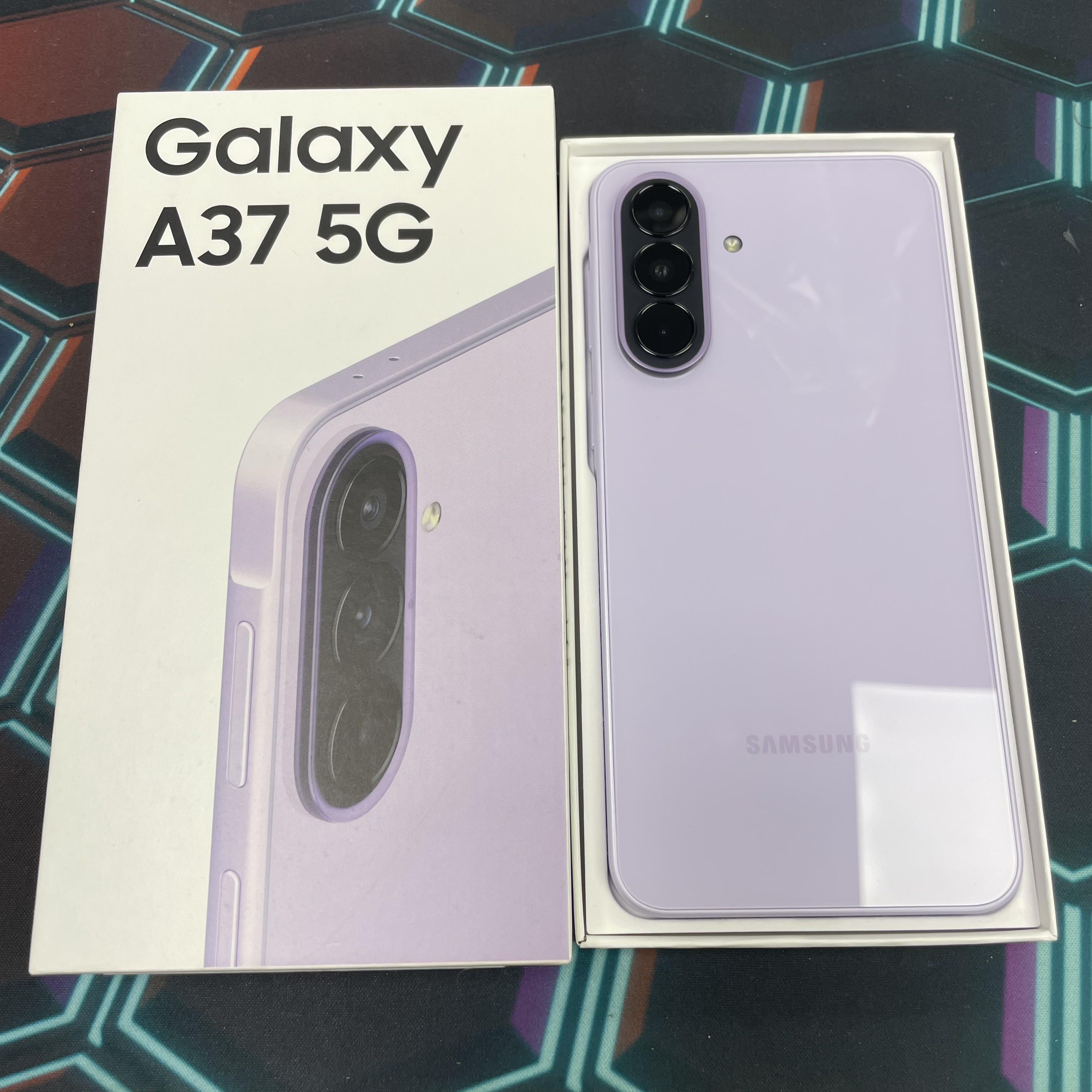 *7842 Galaxy A37 5G 完美機 8+256GB 紫色 purple