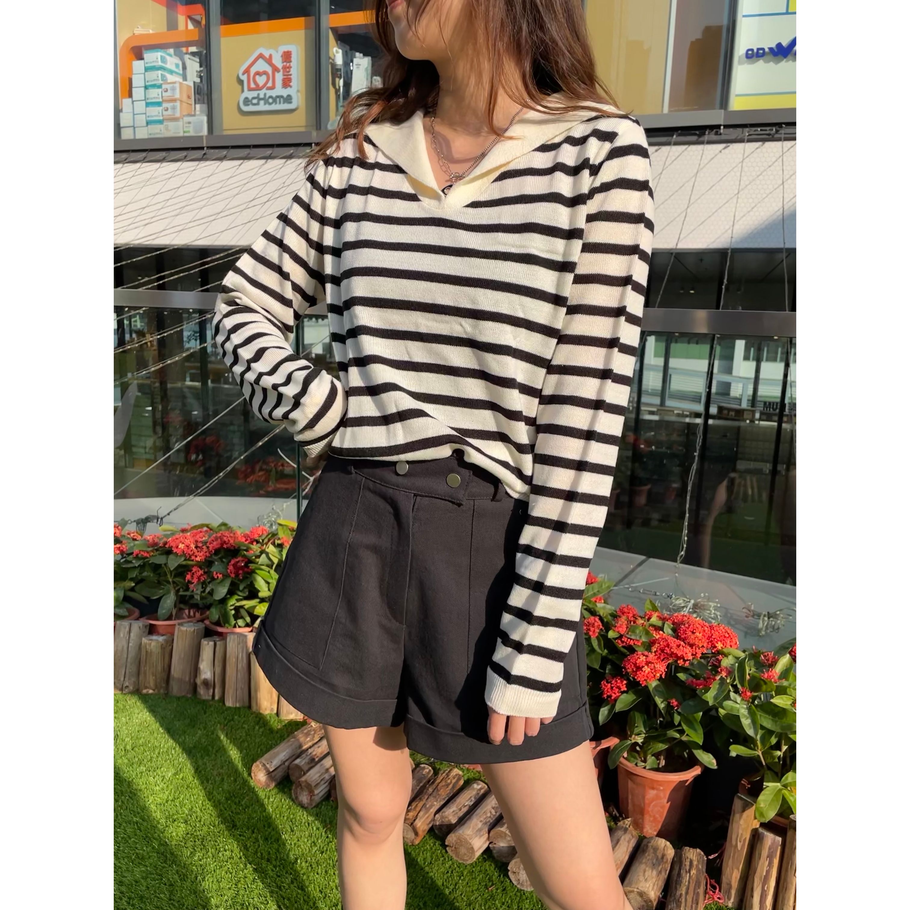 間條反領薄針織