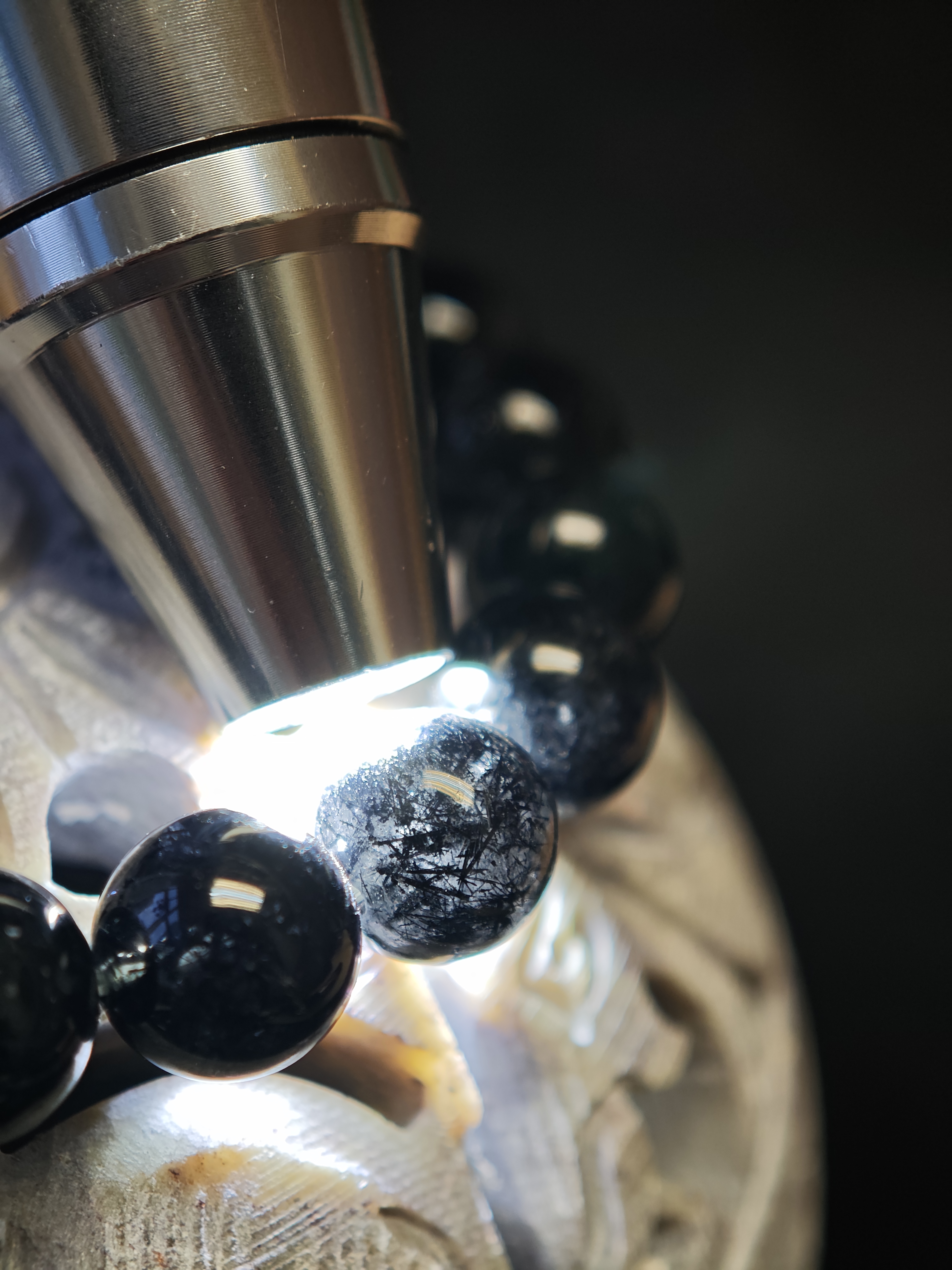 ✨新品水晶手串✨😊實物拍攝📷✨⚫滿礦黑髮晶🖤✨✨