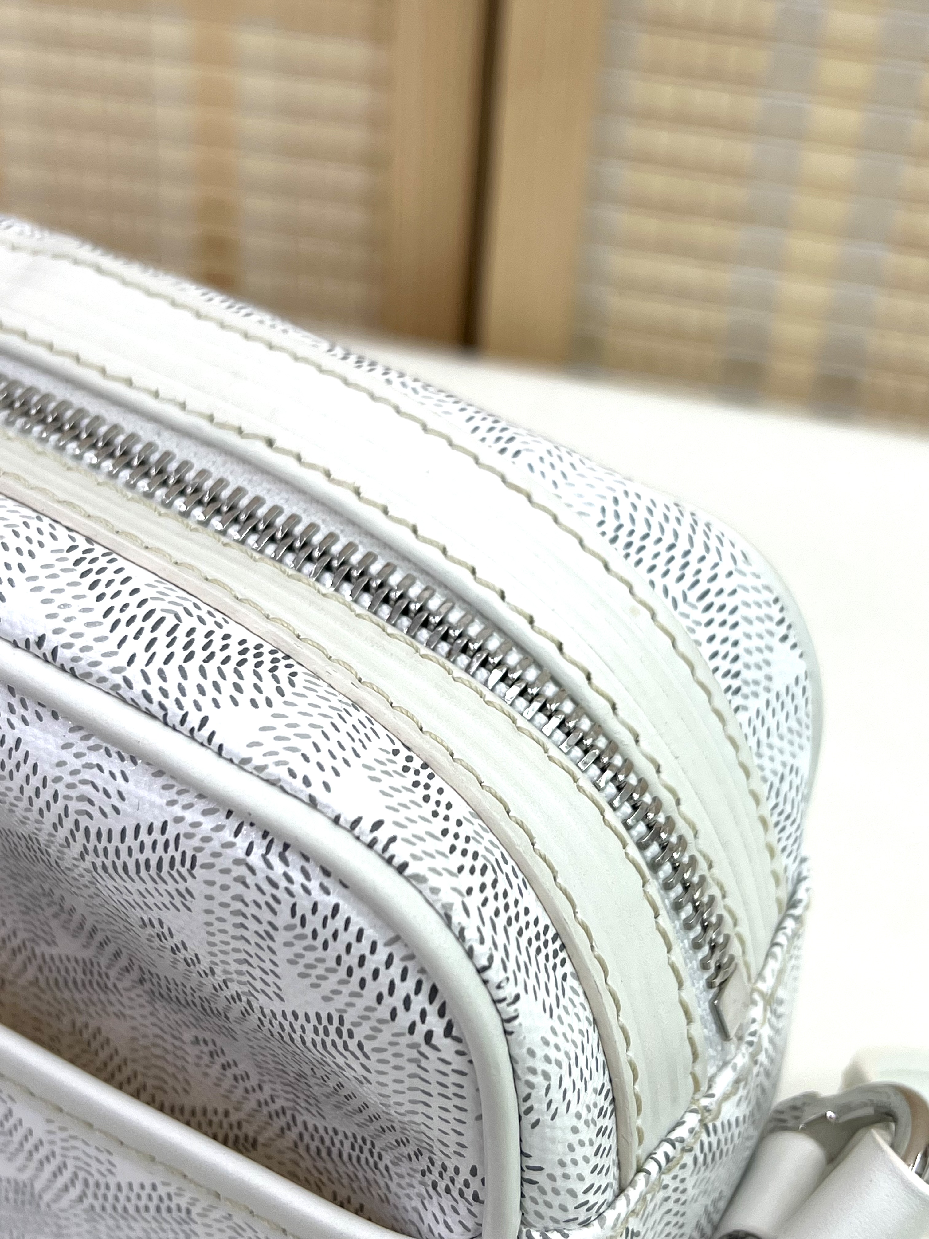 直播貨品 |  [1個-$100 2個-$300］GG64